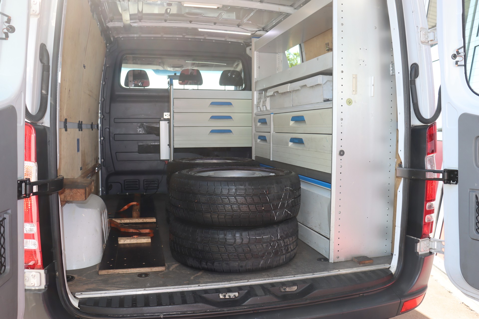 MERCEDES-BENZ Sprinter 316 CDI Kompakt Automat-image-8