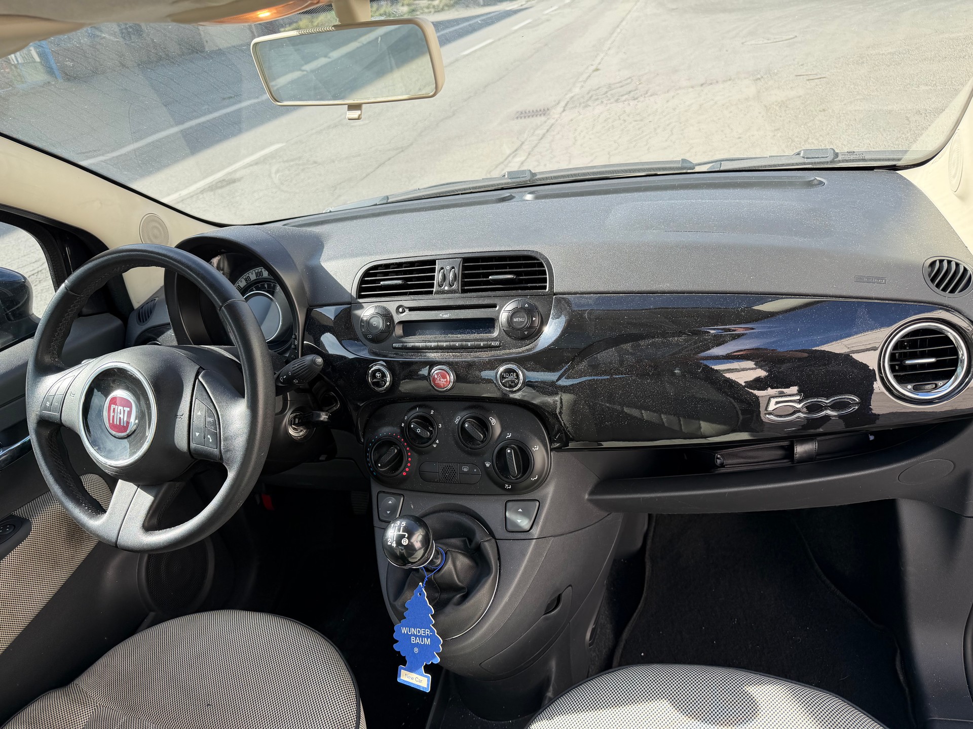 FIAT 500 1.2 Lounge-image-2