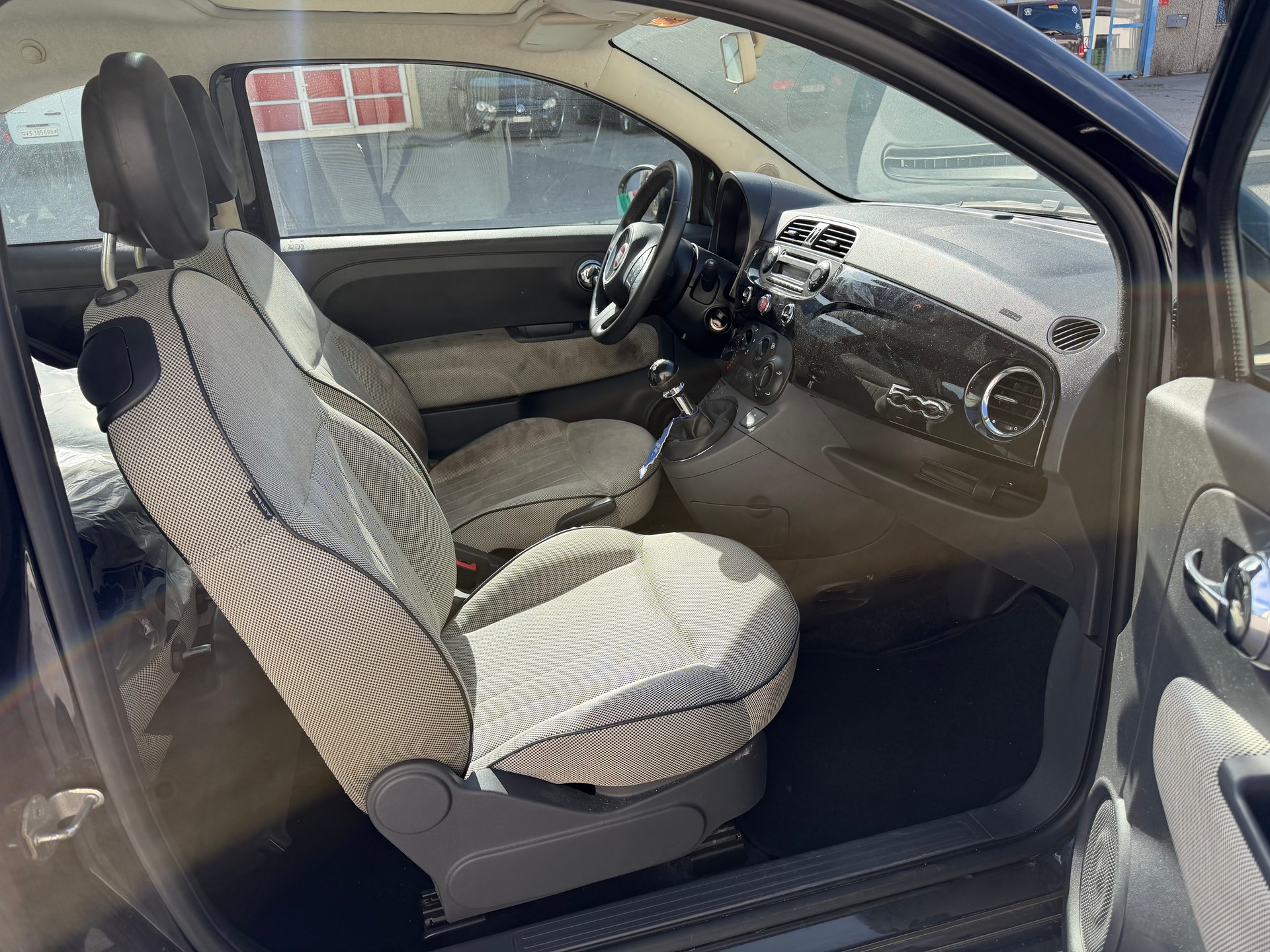 FIAT 500 1.2 Lounge-image-7