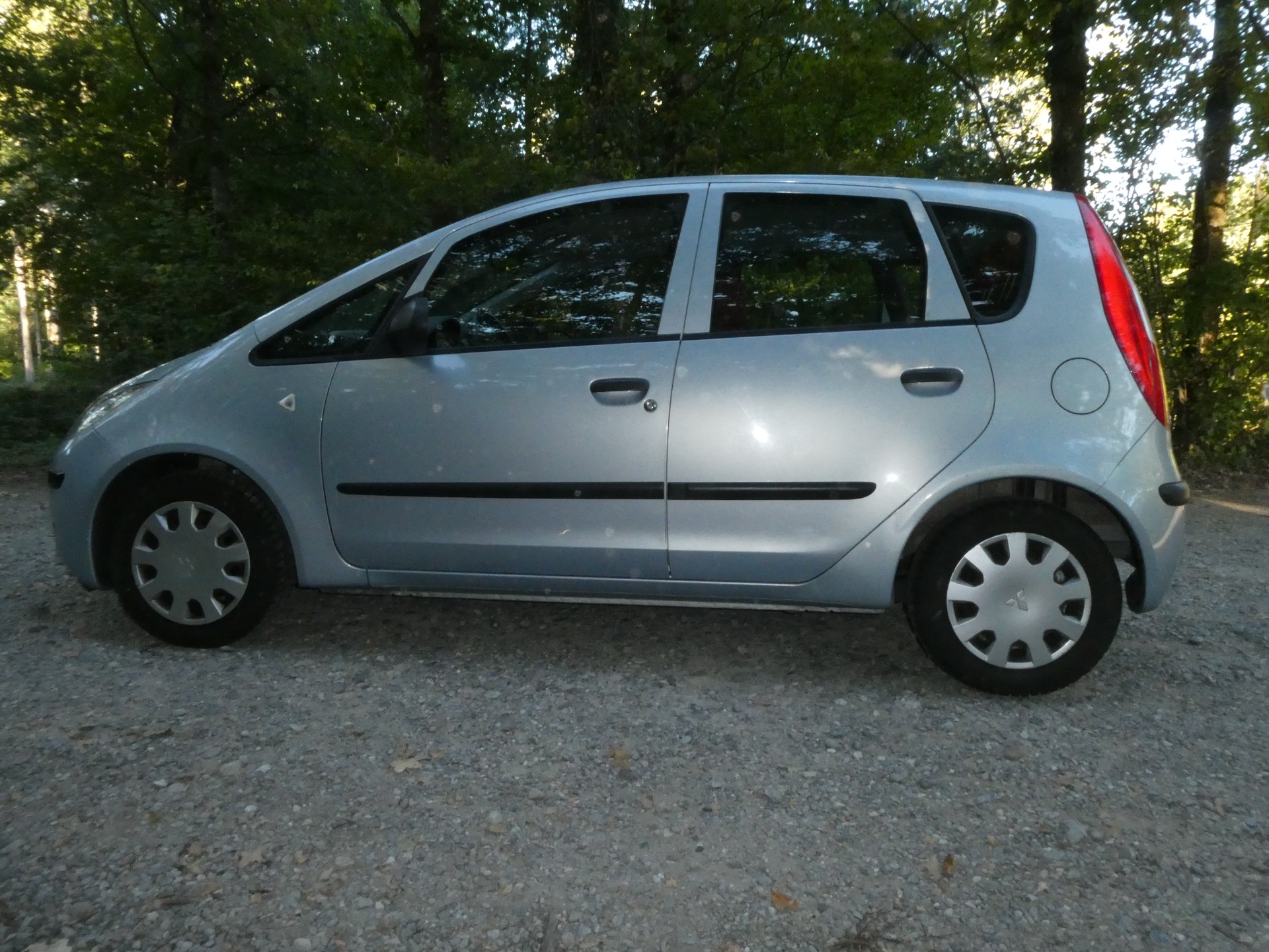 MITSUBISHI Colt 1.3 16V Invite-image-5