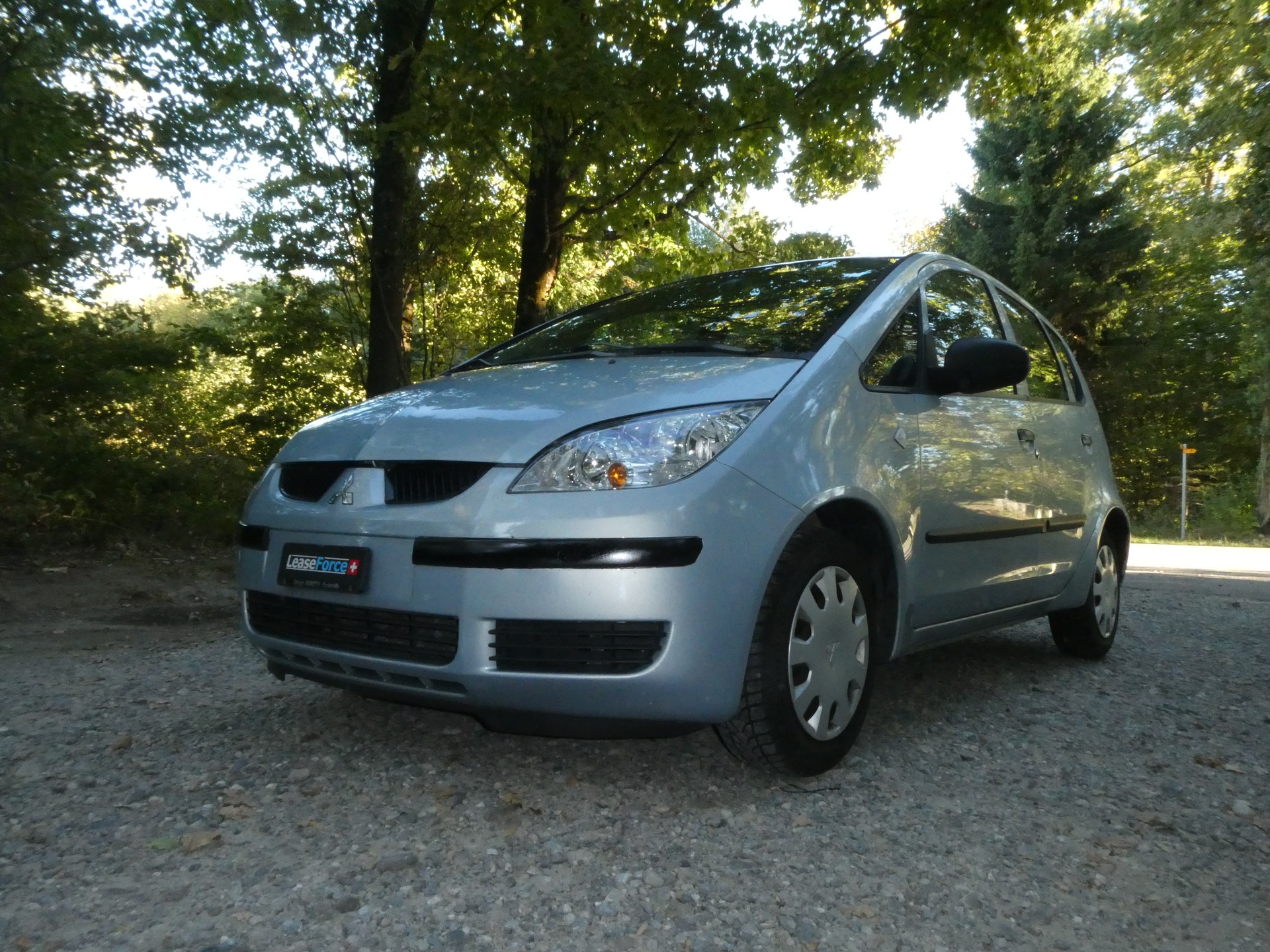 MITSUBISHI Colt 1.3 16V Invite-image-0