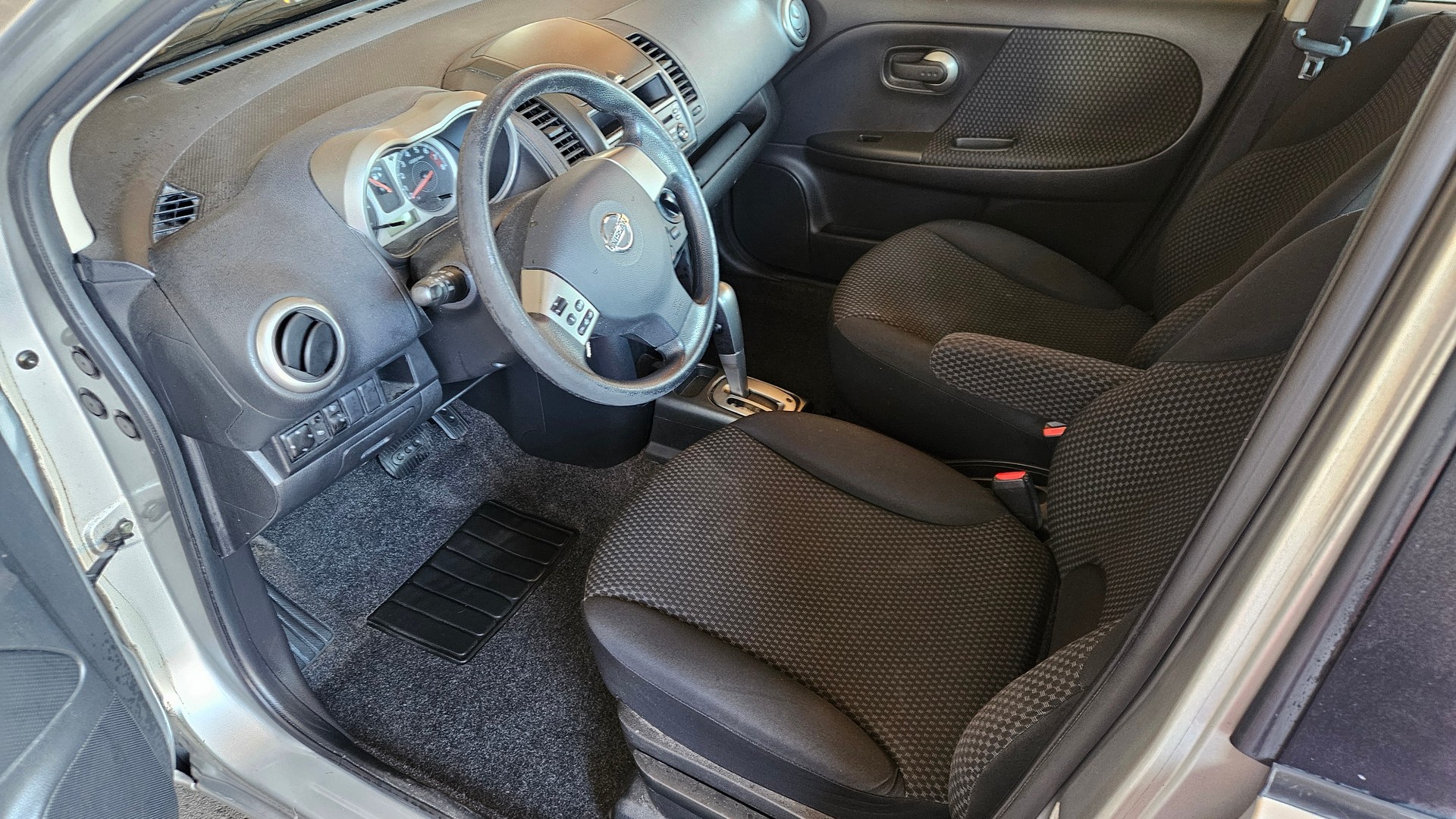 NISSAN Note 1.6 tekna-image-10