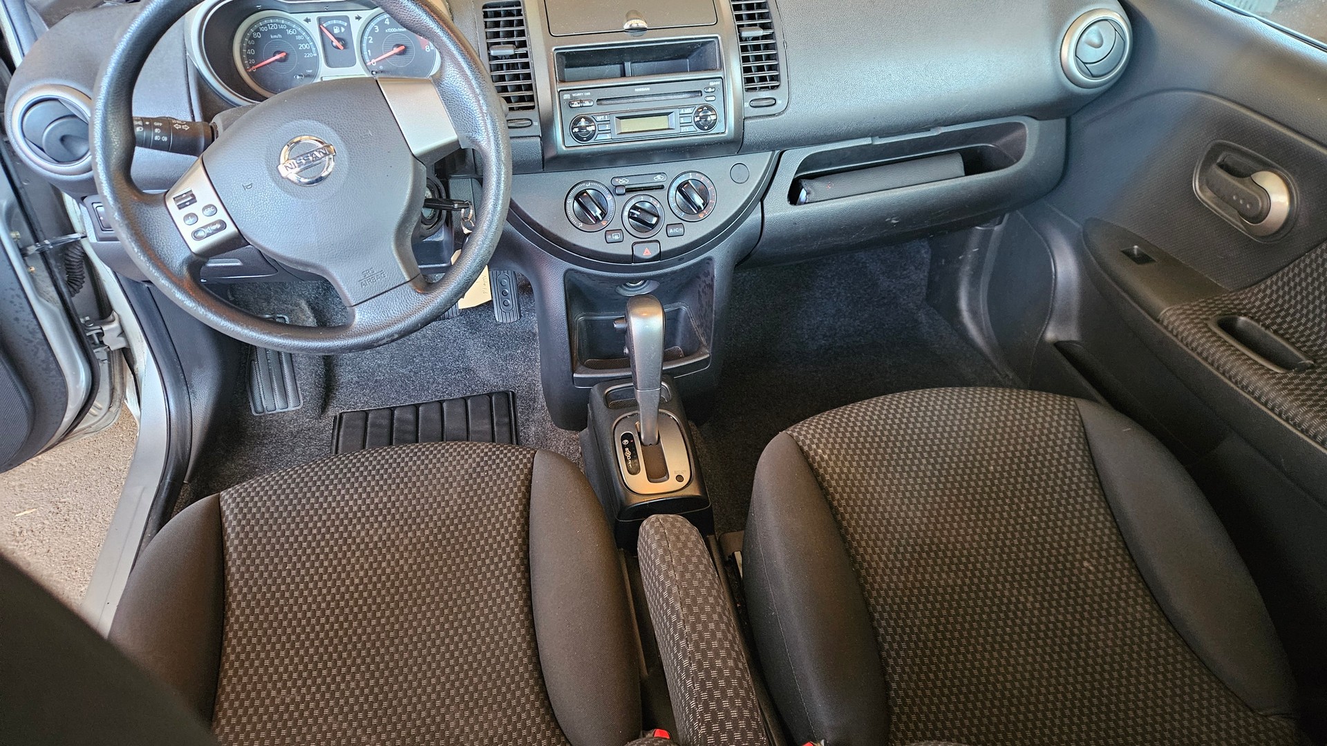 NISSAN Note 1.6 tekna-image-13