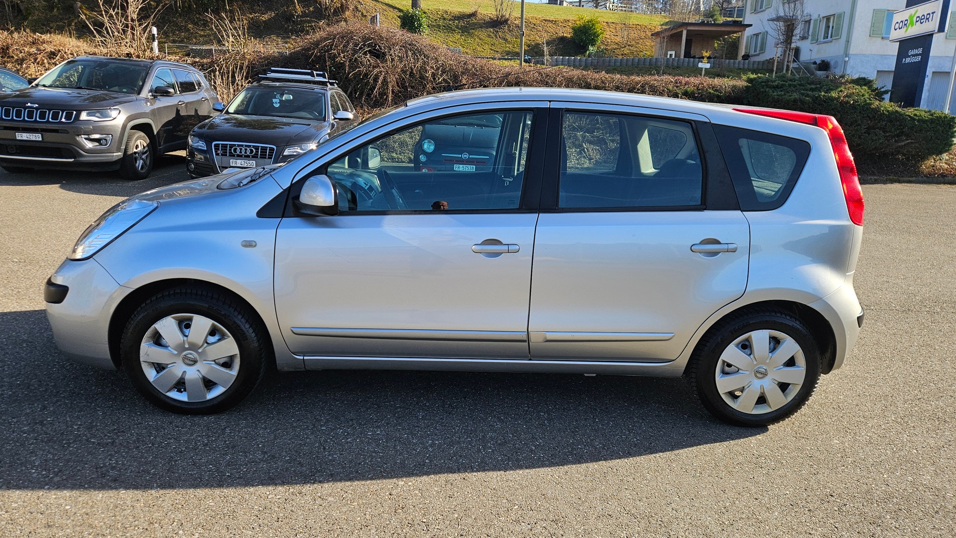 NISSAN Note 1.6 tekna-image-4