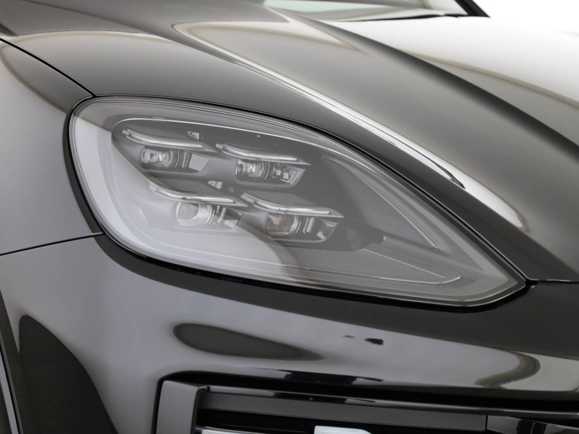 PORSCHE Cayenne GTS-image-7