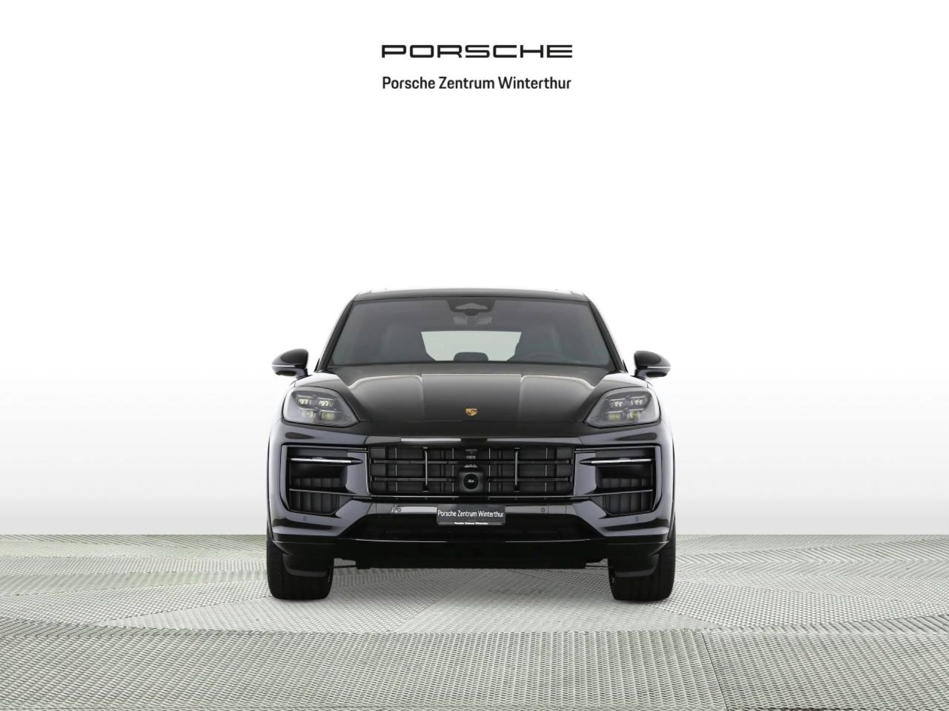 PORSCHE Cayenne GTS-image-2