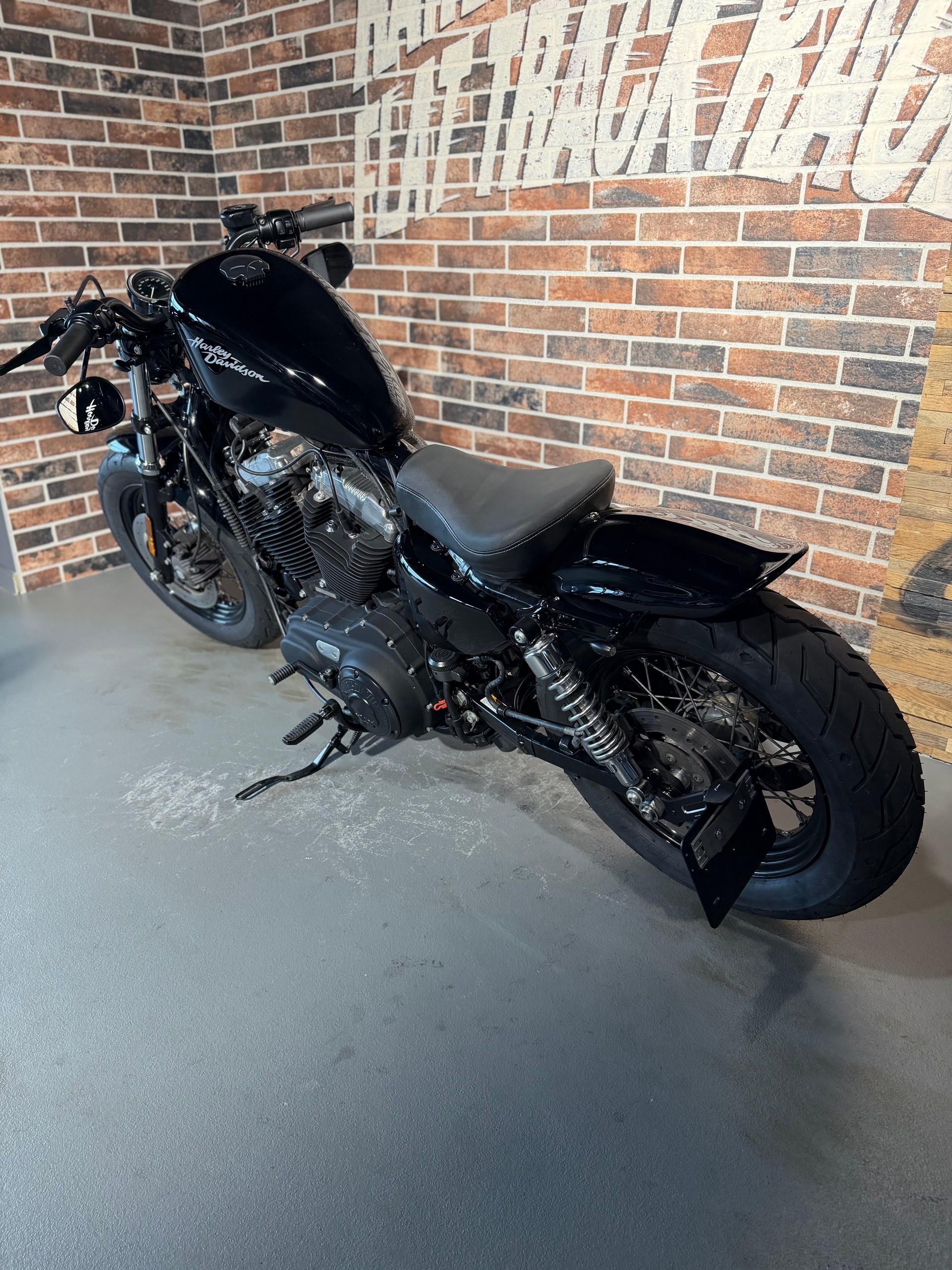 HARLEY-DAVIDSON XL 1200 X Forty Eight-showroom-element-3