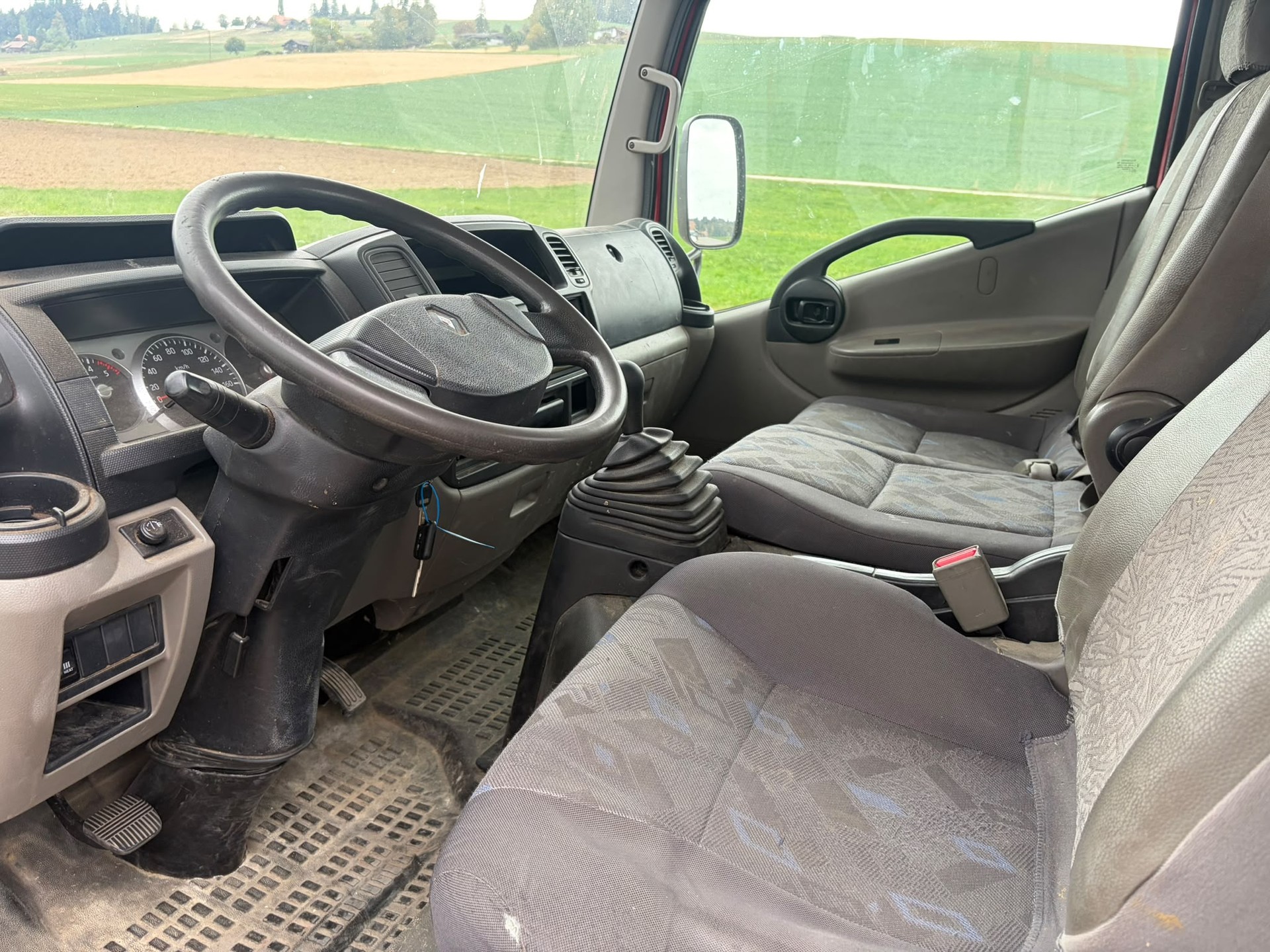 RENAULT Maxity 130.35 Eco-image-8