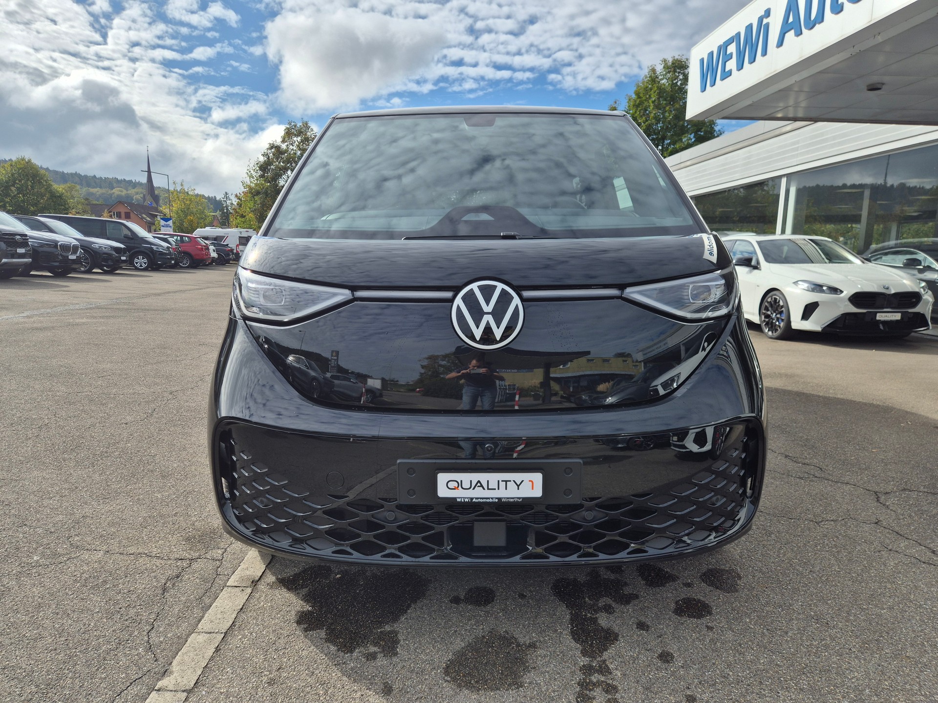 VW ID.Buzz LWB Pro 4 Motion-showroom-element-2