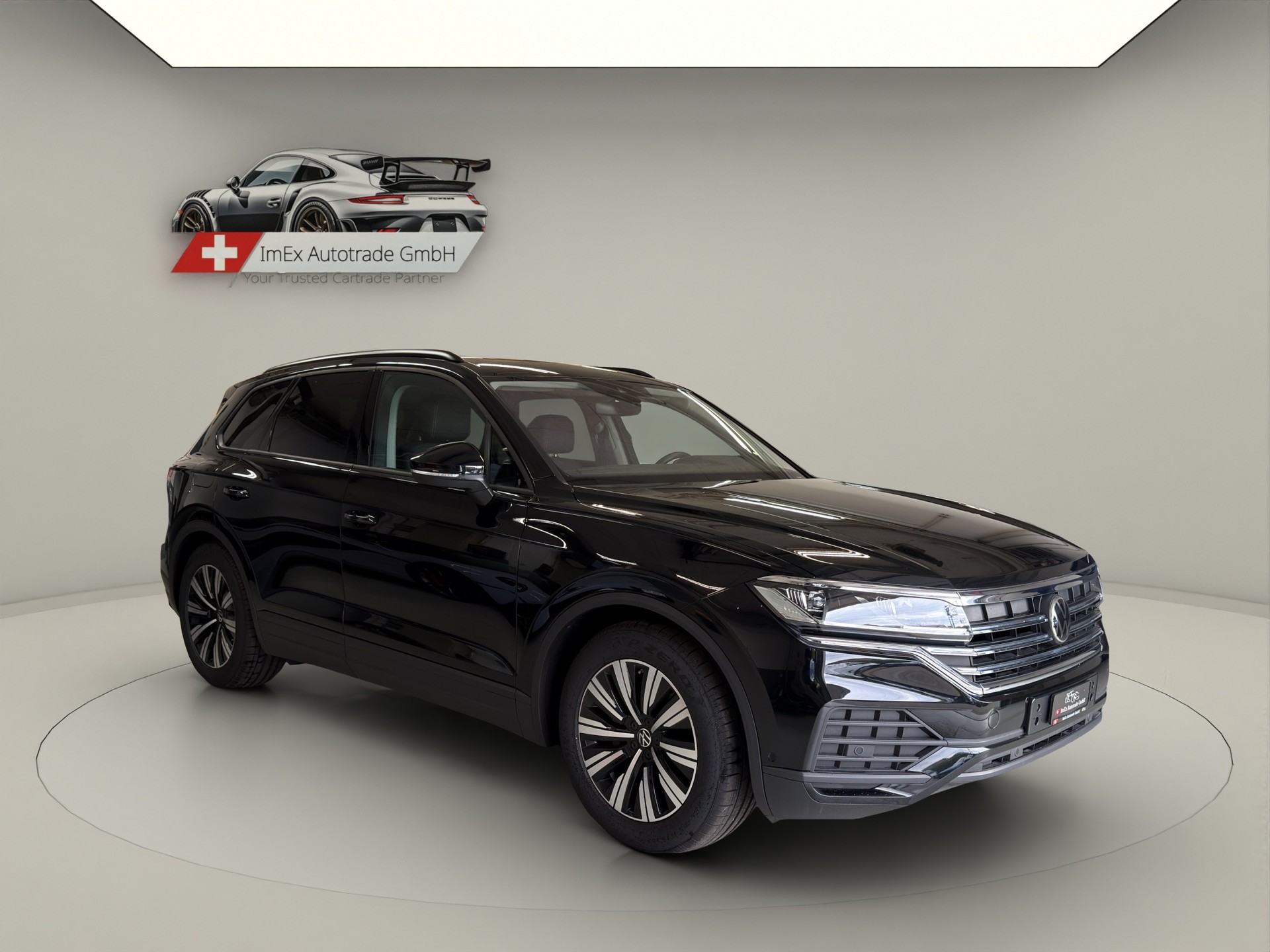 VW Touareg 3.0 TDI Elegance Tiptronic-image-4