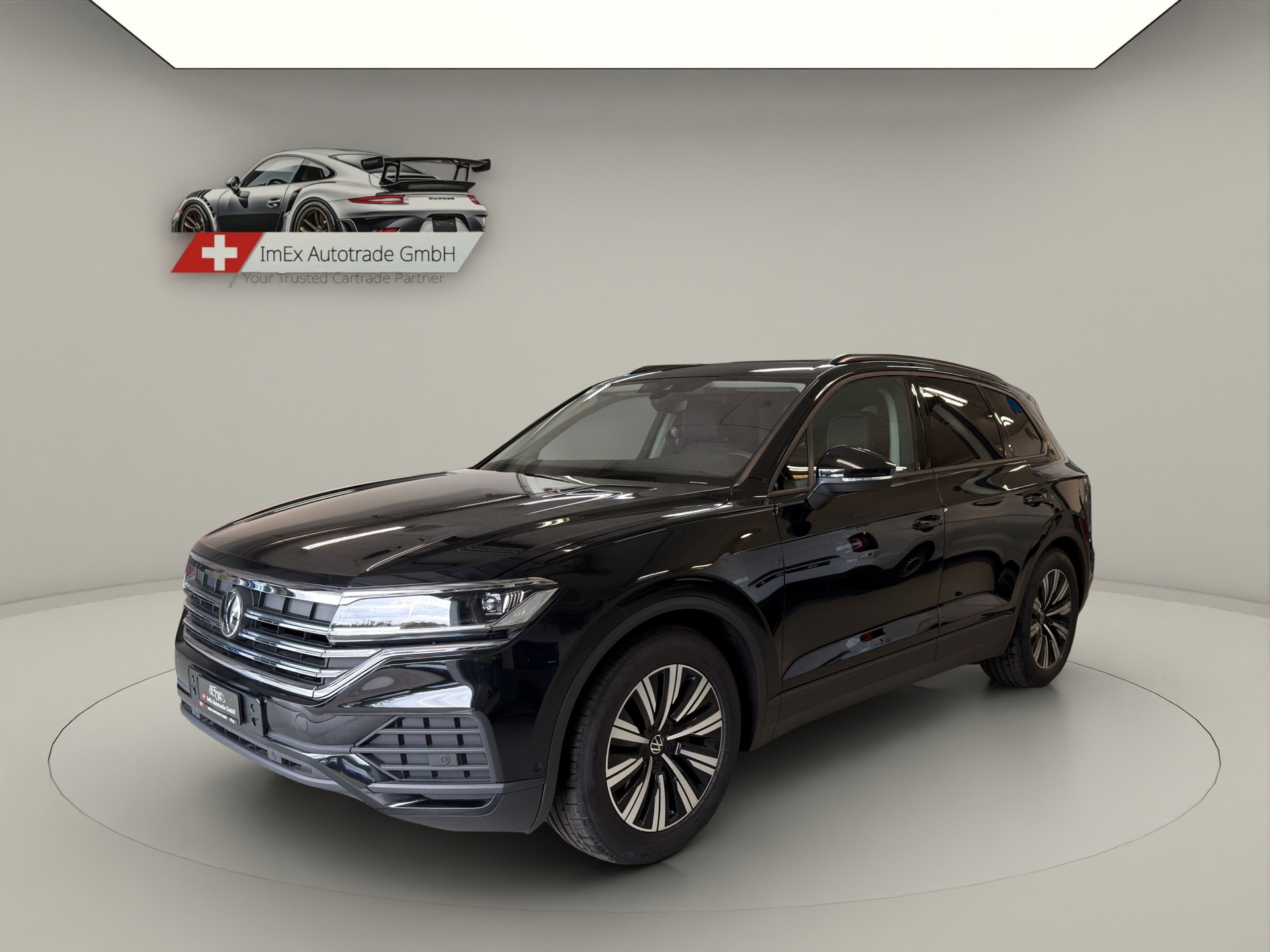 VW Touareg 3.0 TDI Elegance Tiptronic-image-0