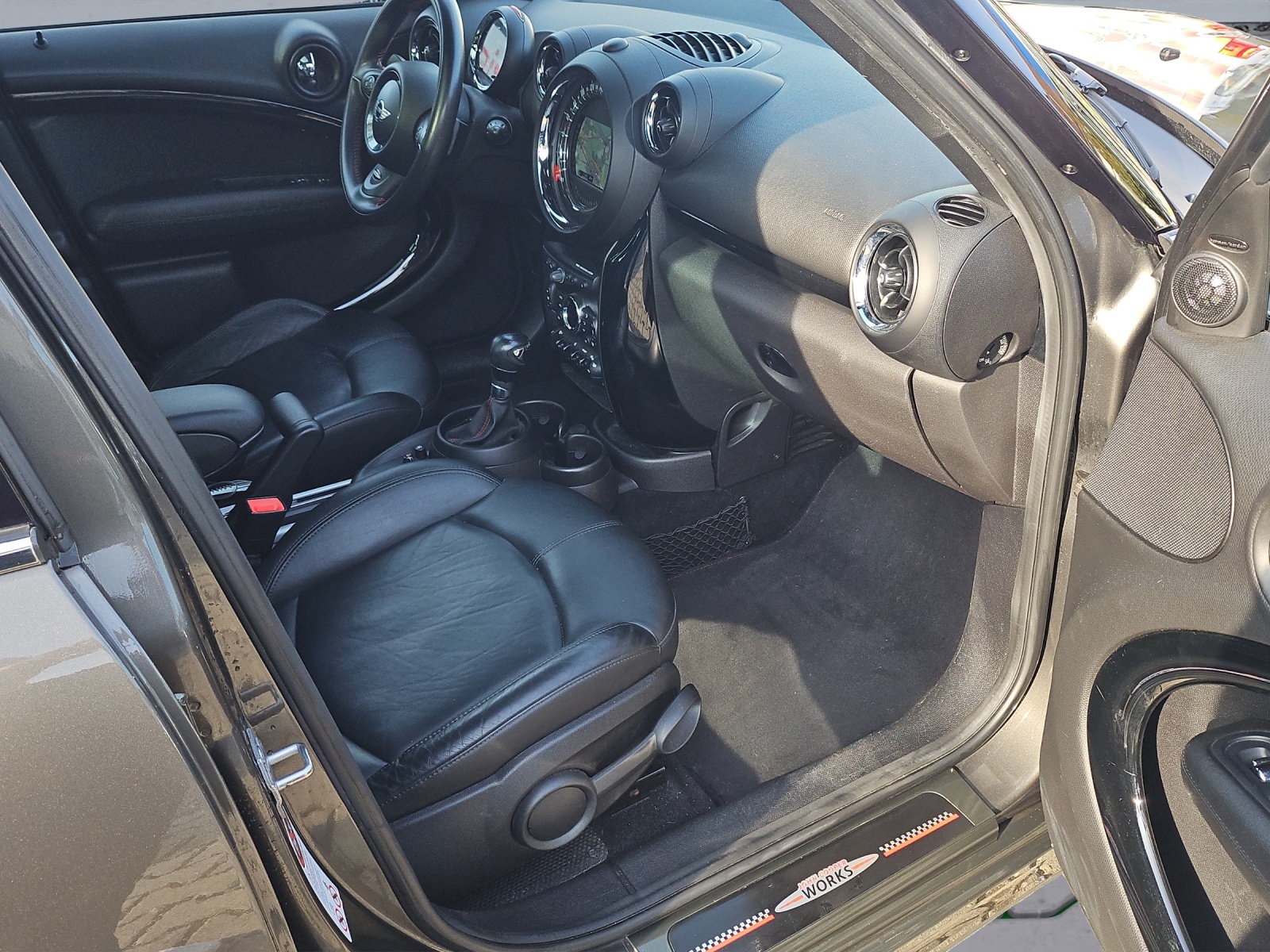 MINI Countryman John Cooper Works ALL4 Steptronic-image-9