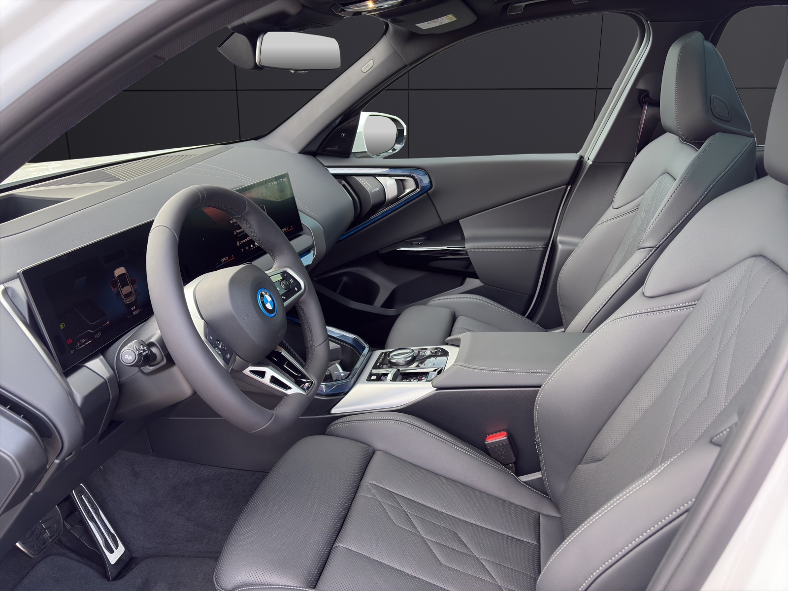 BMW X3 30e xDrive-showroom-element-1