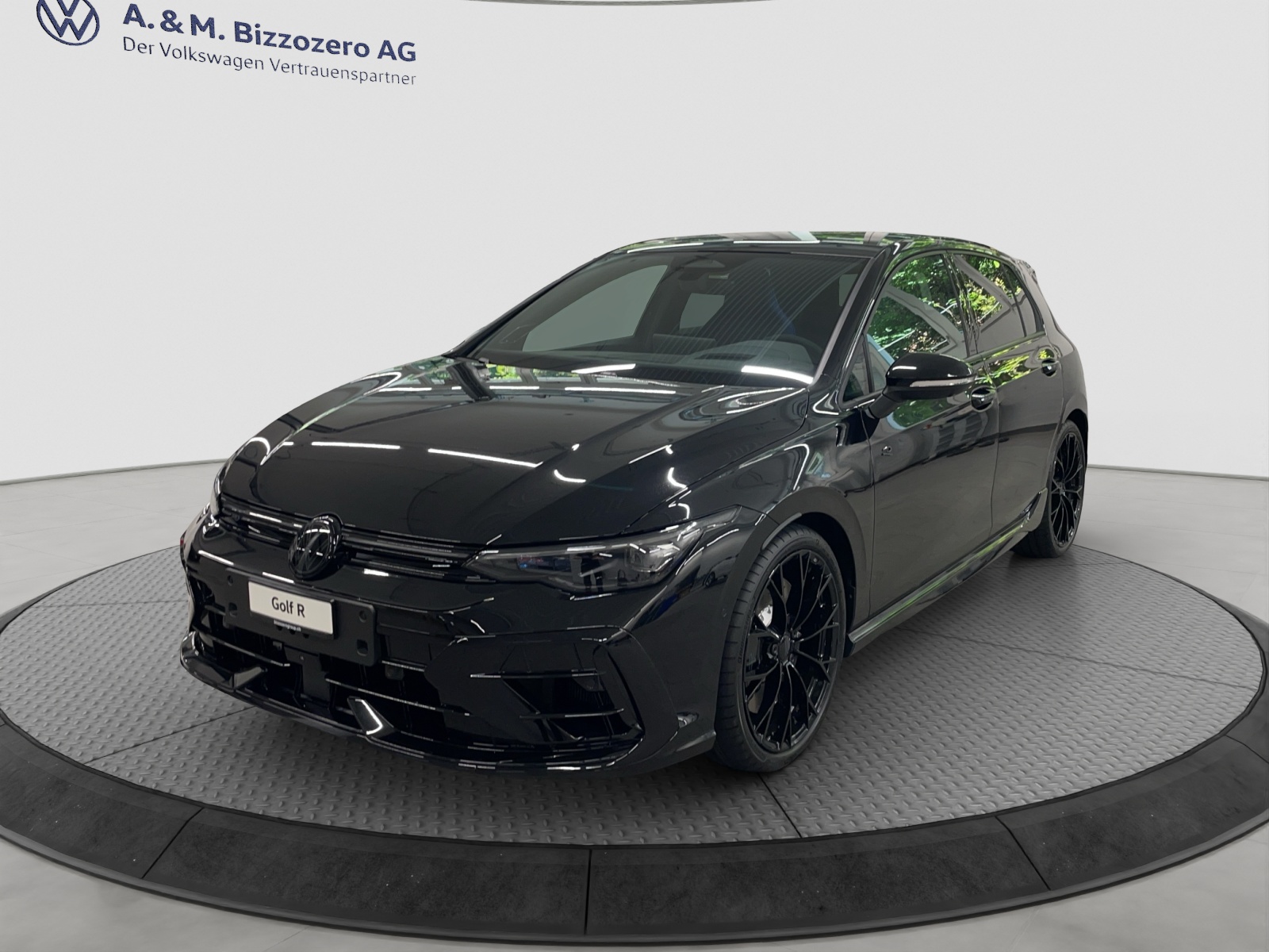 VW Golf 2.0 TSI R DSG 4 Motion-image-0