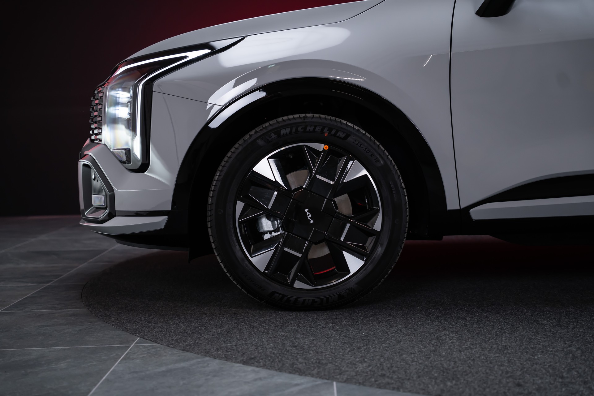KIA Sportage 1.6T-GDi PHEV Style 4x4 A / itz & Lenkradheizung / Navi / Rückfahrkamera-image-11