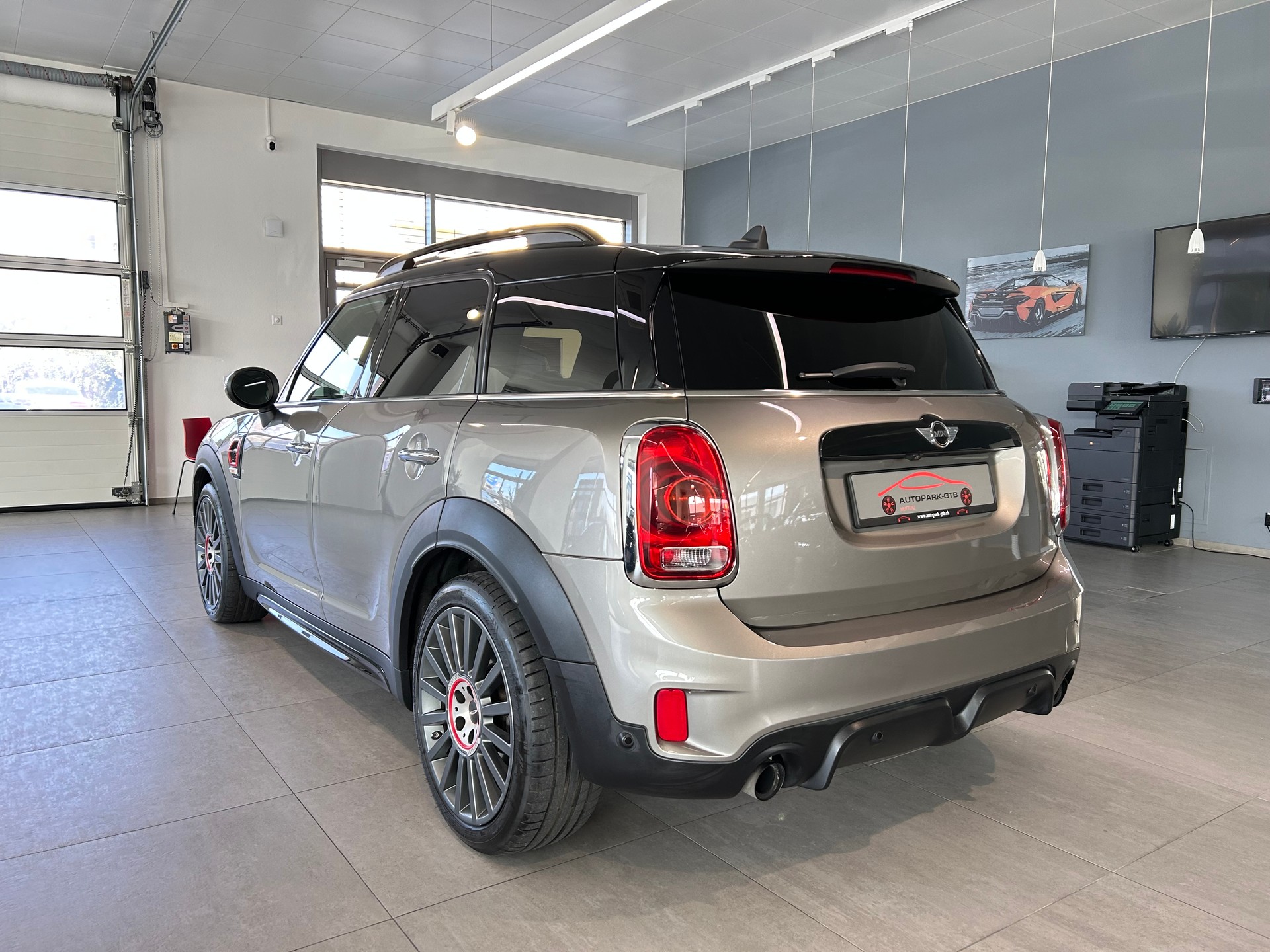 MINI Countryman John Cooper Works ALL4 Steptronic-image-5