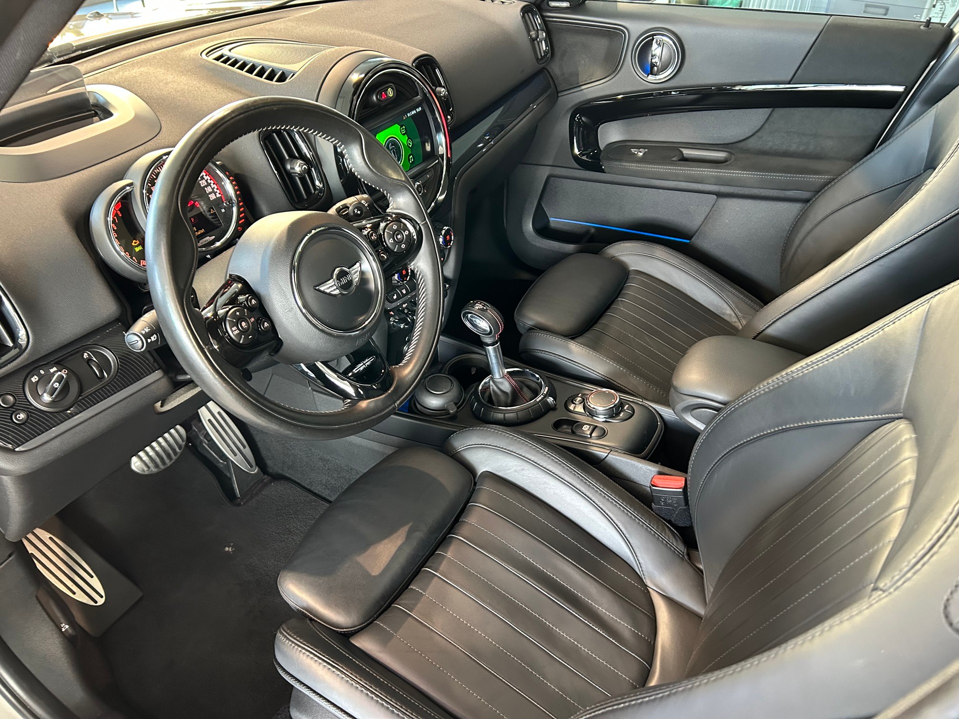 MINI Countryman John Cooper Works ALL4 Steptronic-image-12