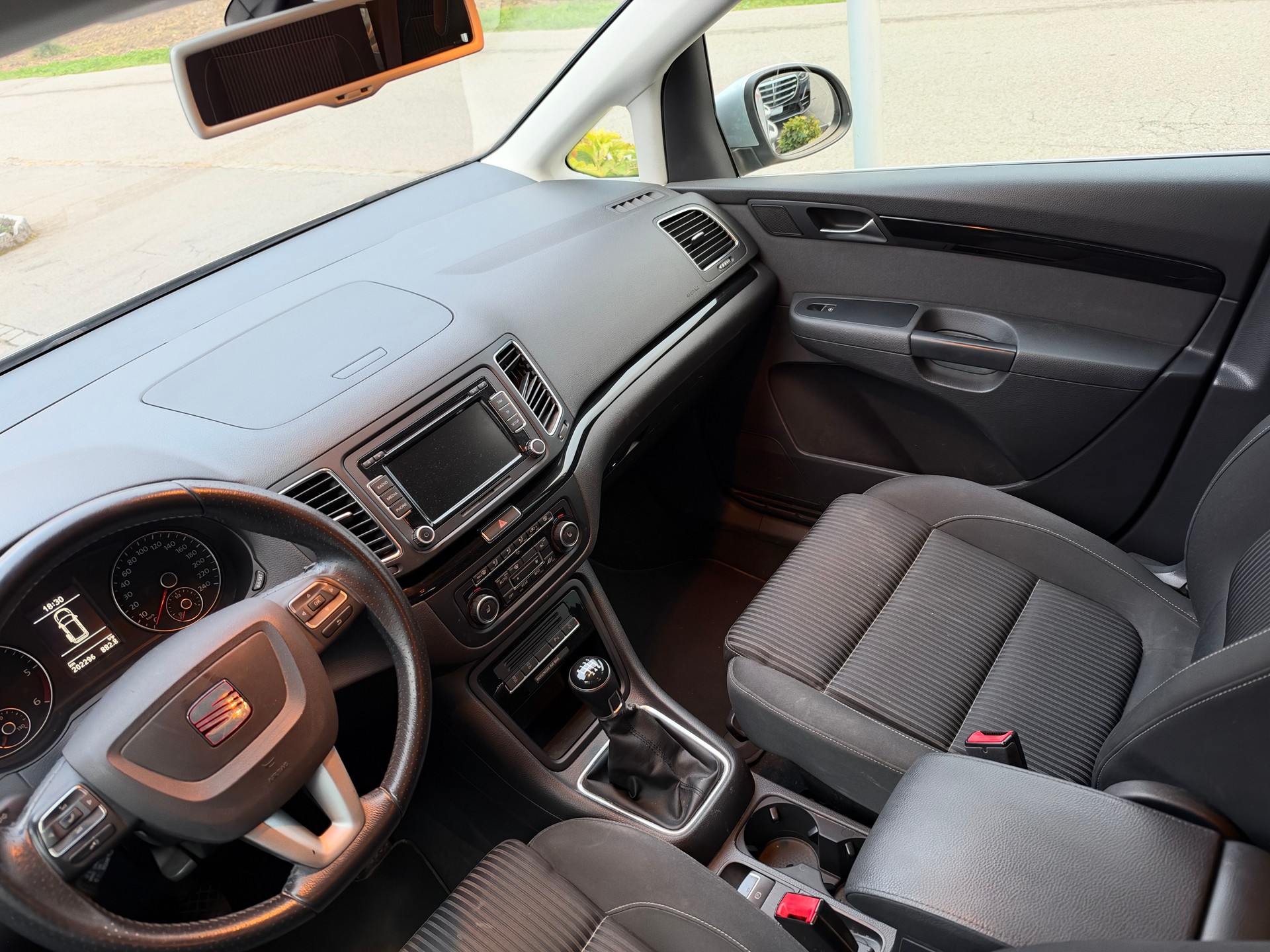 SEAT Alhambra 2.0 TDI Style 4x4-image-10