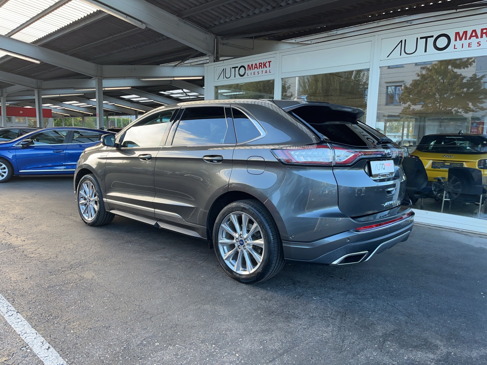 FORD Edge 2.0 TDCi Vignale 4WD PowerShift-image-2