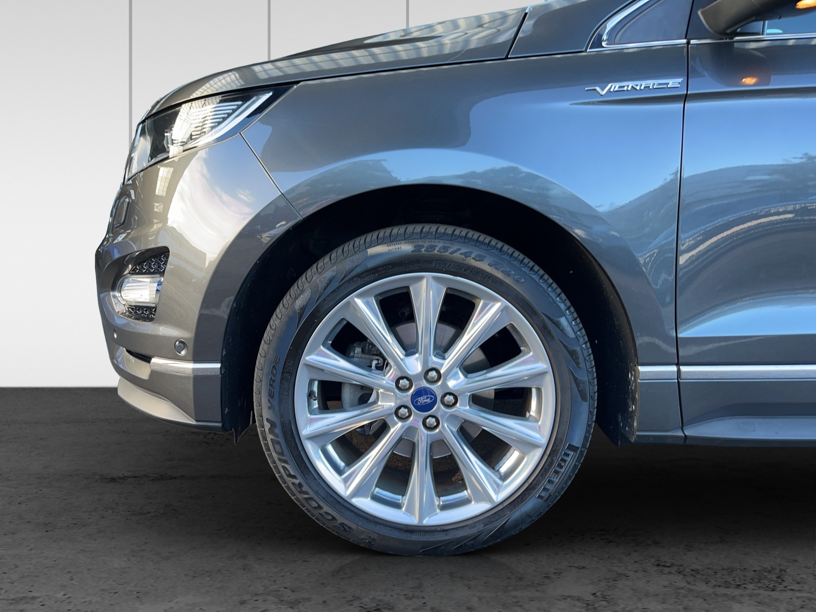 FORD Edge 2.0 TDCi Vignale 4WD PowerShift-image-13