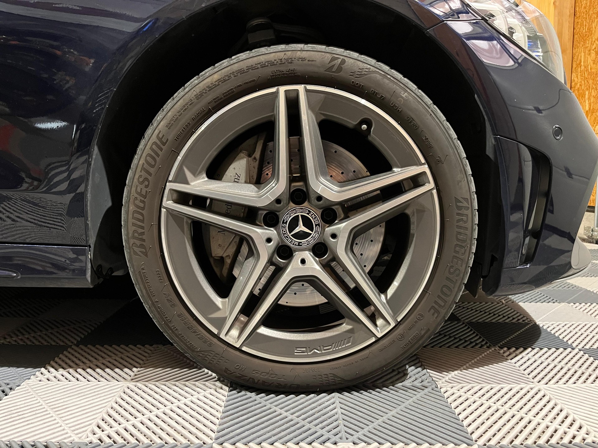 MERCEDES-BENZ C 400 AMG Line 4Matic 9G-Tronic-image-20
