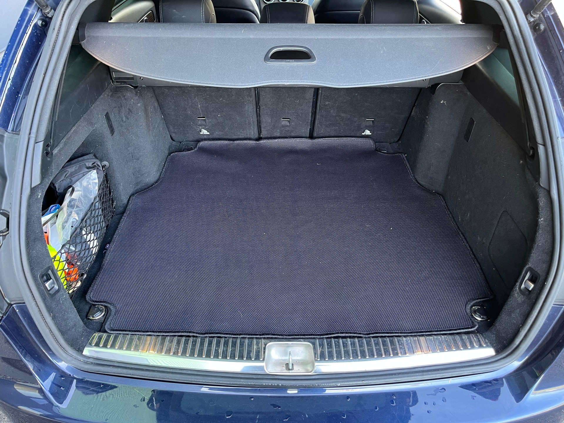 MERCEDES-BENZ C 400 AMG Line 4Matic 9G-Tronic-image-18