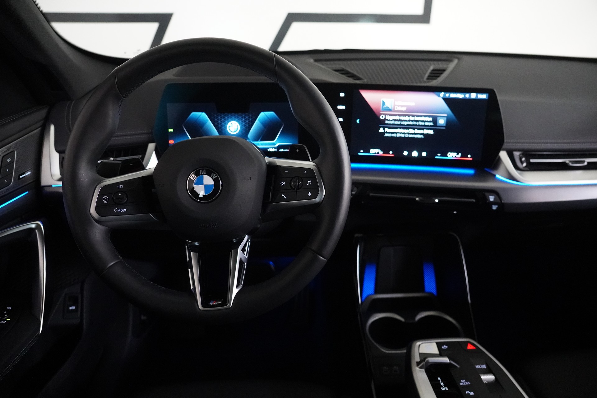BMW X1 xDrive 23i 48V M Sport-image-20