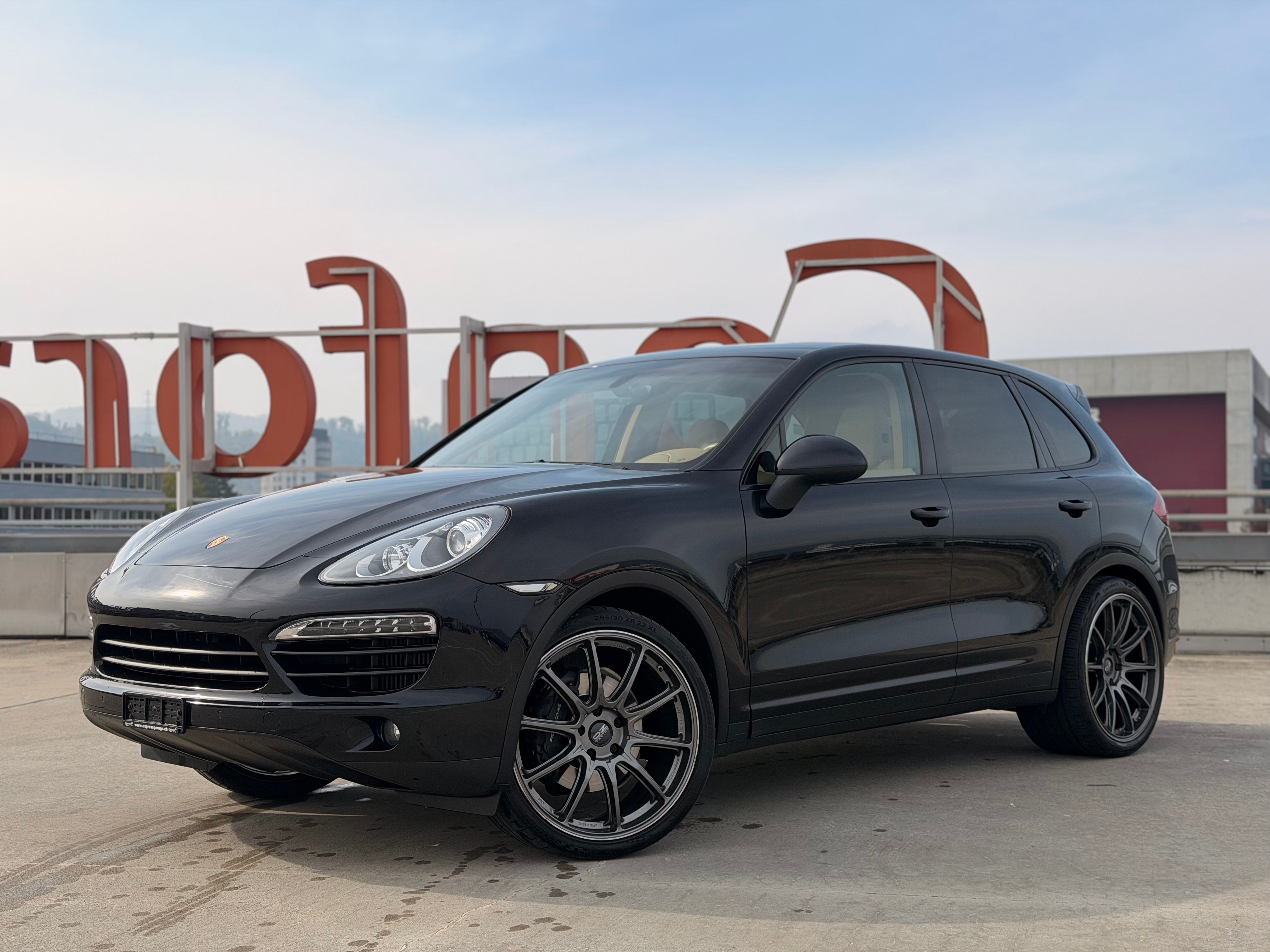 Car photo