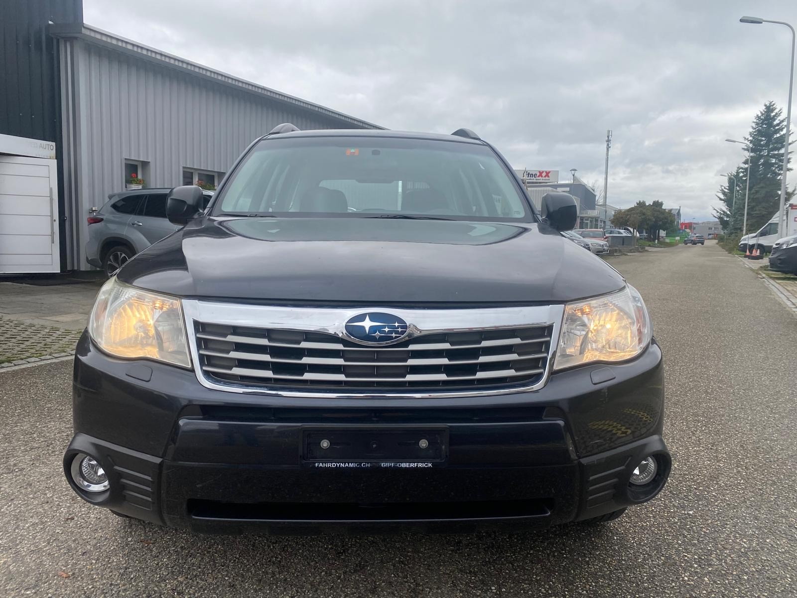 SUBARU Forester 2.0X Swiss Automatic-image-3