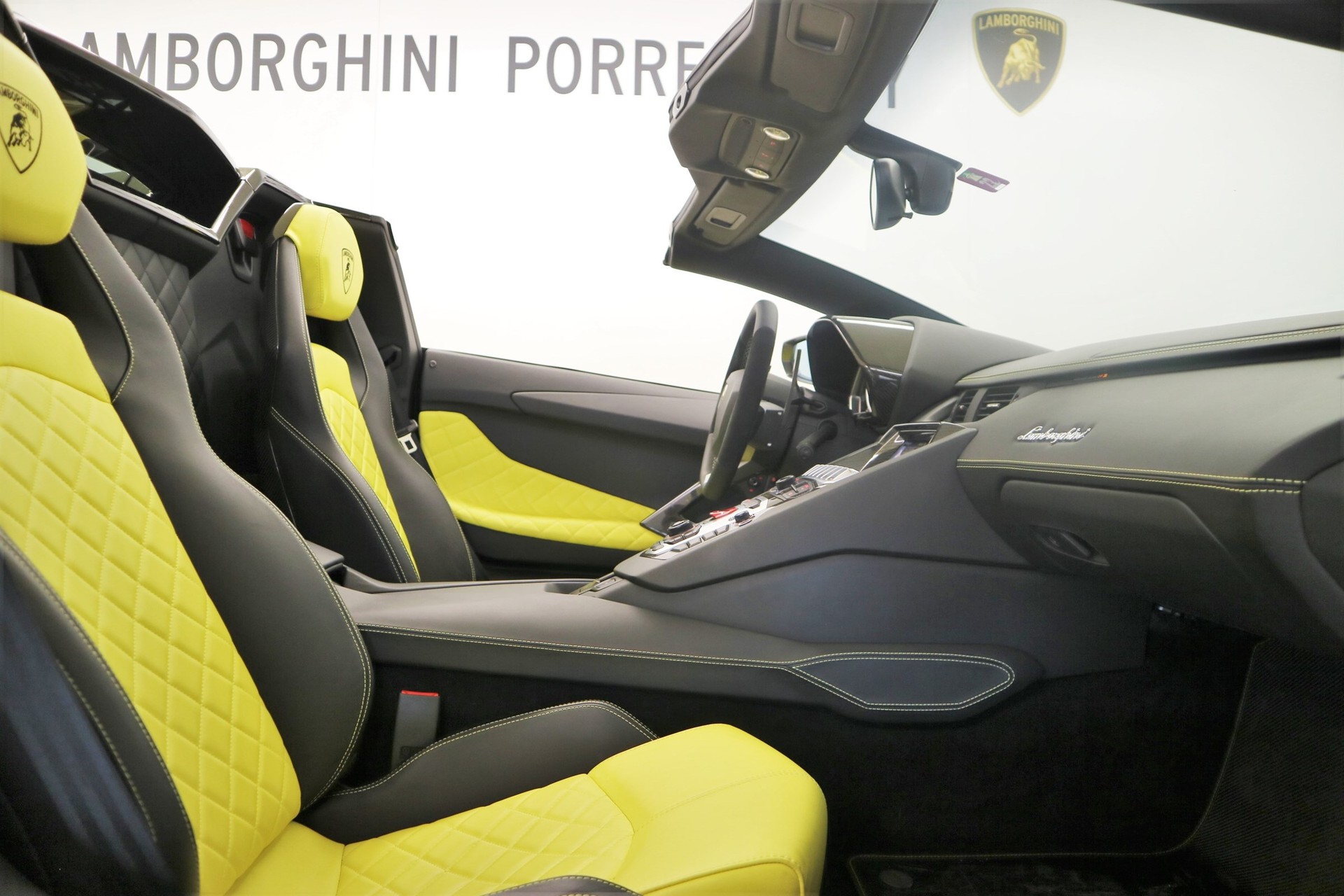 LAMBORGHINI Aventador LP720-4 Roadster 50 Anniversario E-Gear-image-7