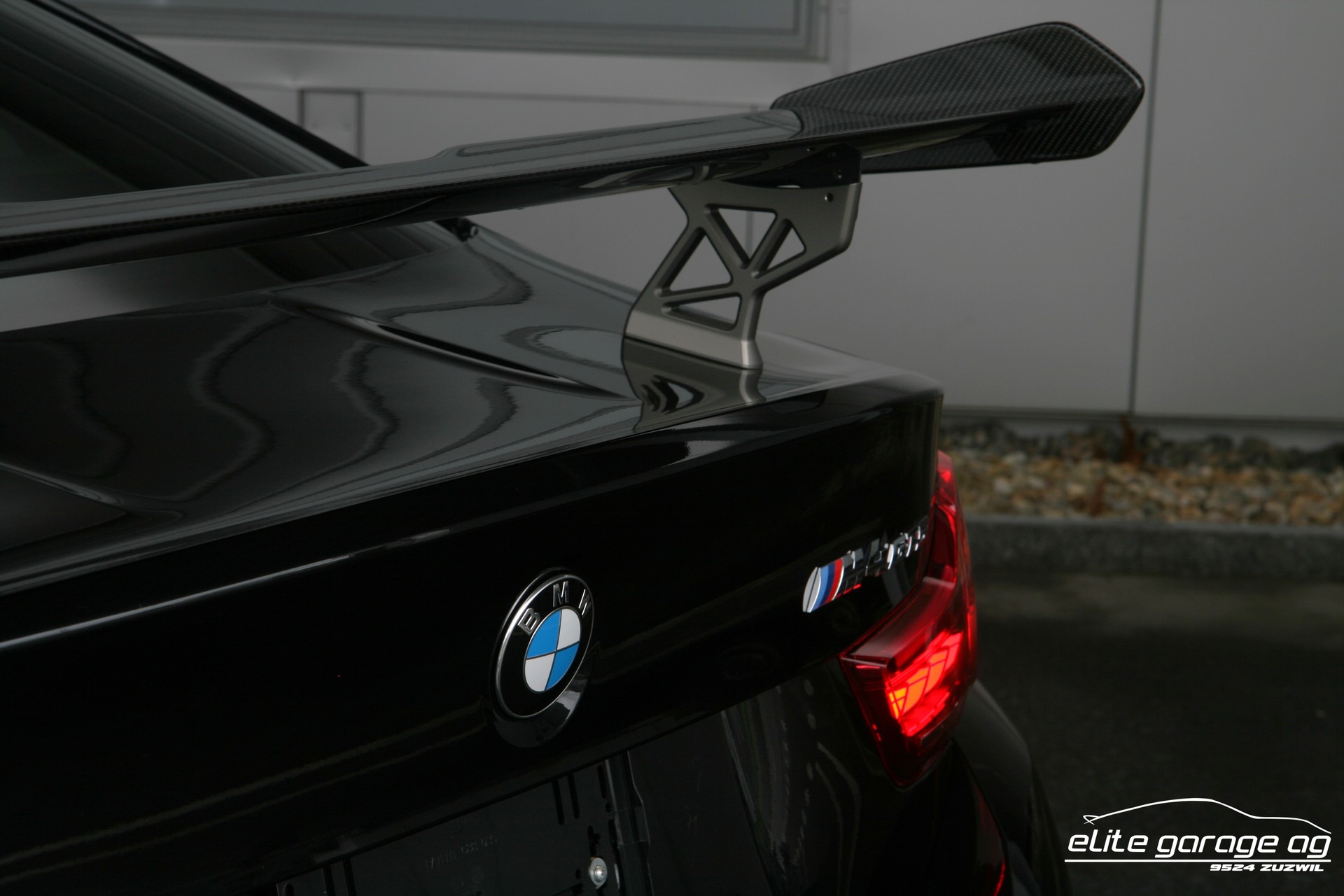 BMW M4 GTS Coupé-image-11