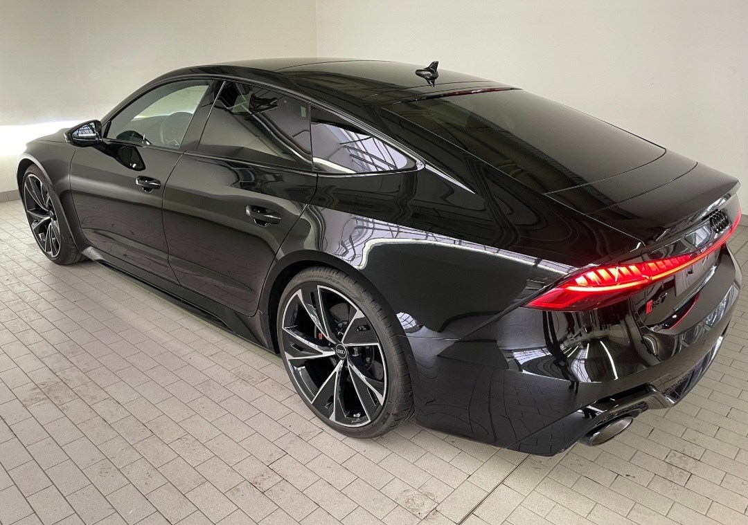 AUDI RS7 Sportback-KERAMIK-LASER-PANO-image-1