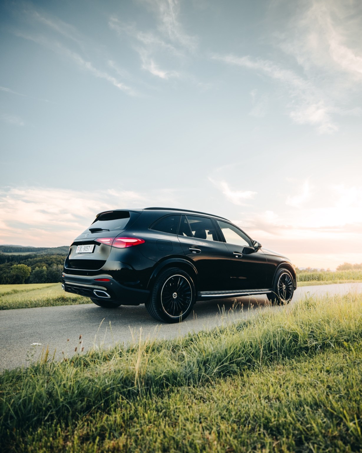 MERCEDES-BENZ GLC 220 d AMG Line 4Matic 9G-Tronic-image-1