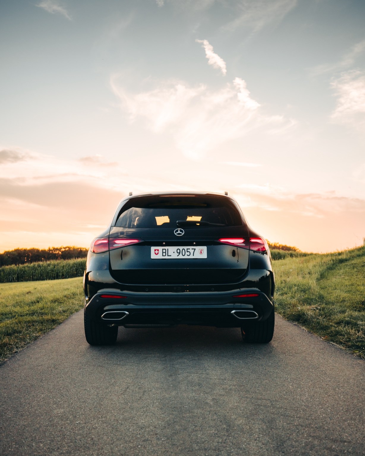 MERCEDES-BENZ GLC 220 d AMG Line 4Matic 9G-Tronic-image-3