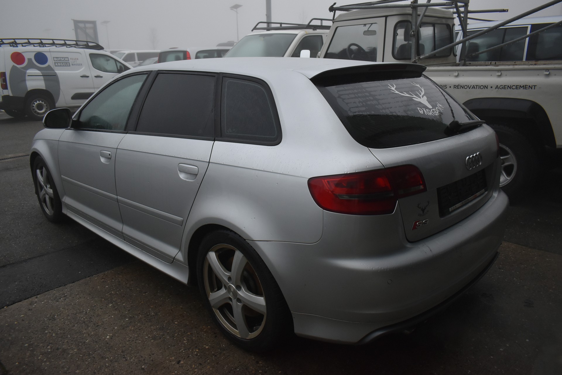 AUDI S3 Sportback 2.0 TFSI quattro-image-2