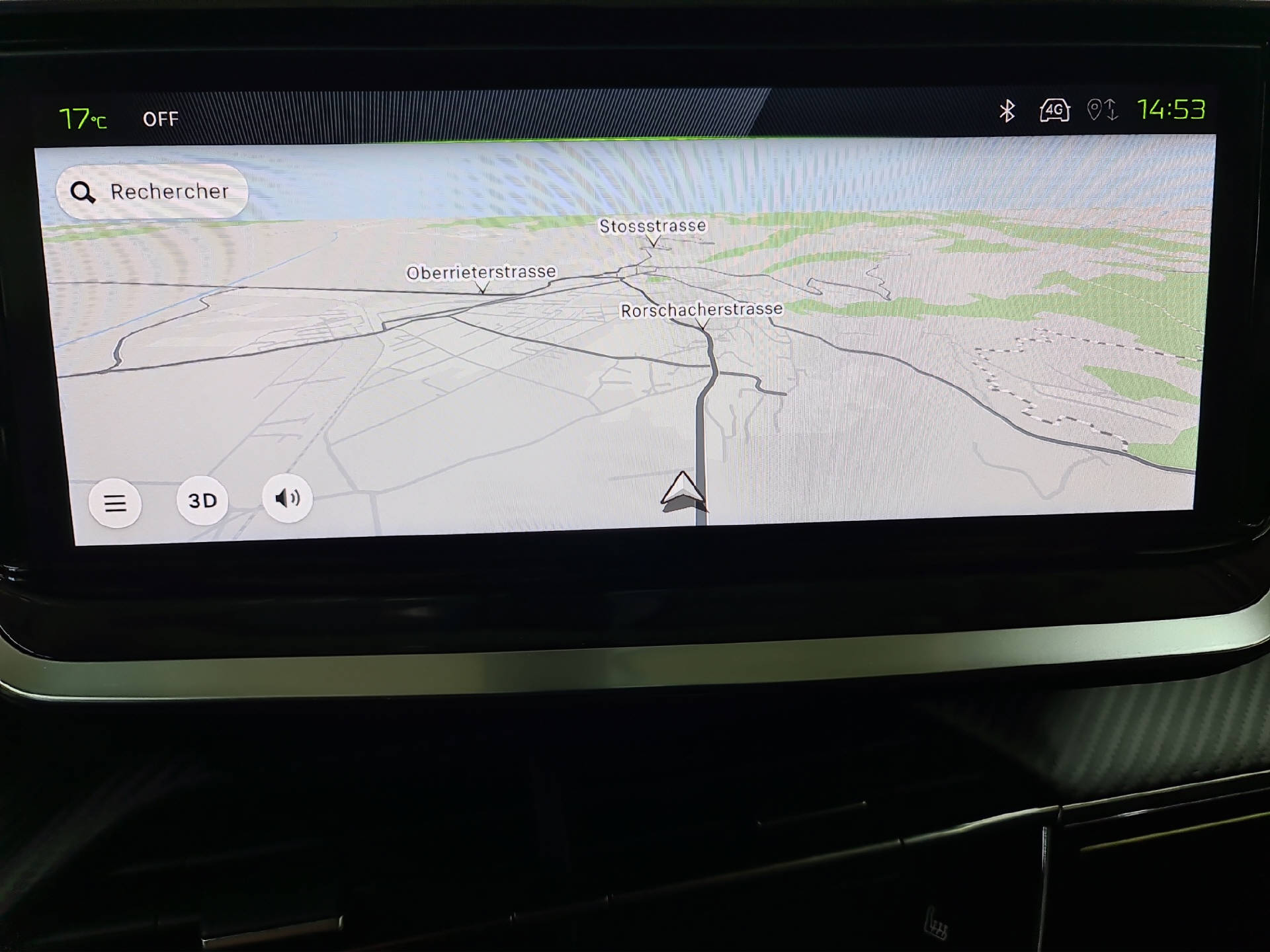 PEUGEOT 2008 1.2 PureTech 130 GT-image-8