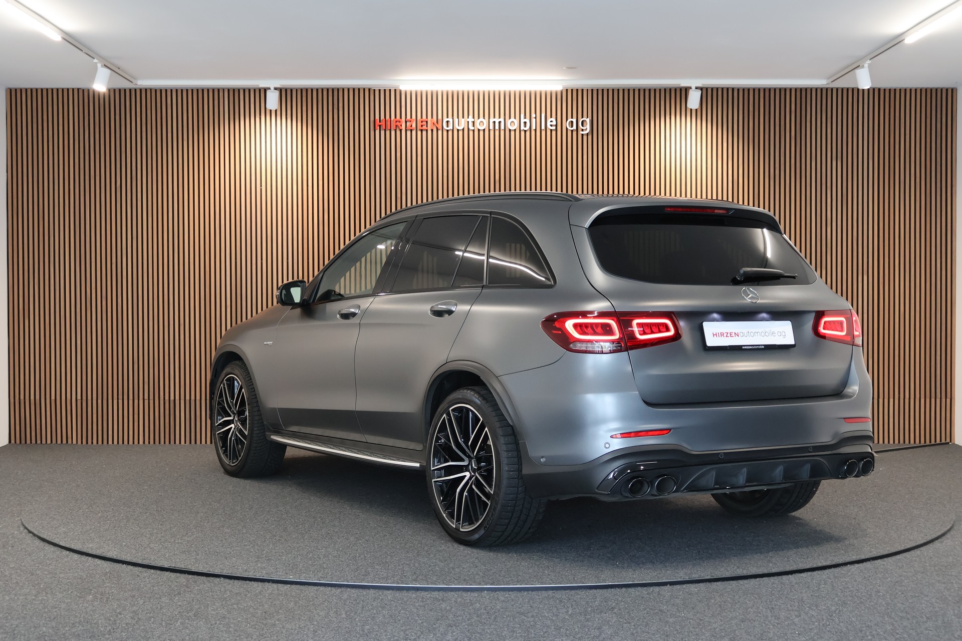 MERCEDES-BENZ GLC 43 AMG 4Matic 9G-Tronic-image-2