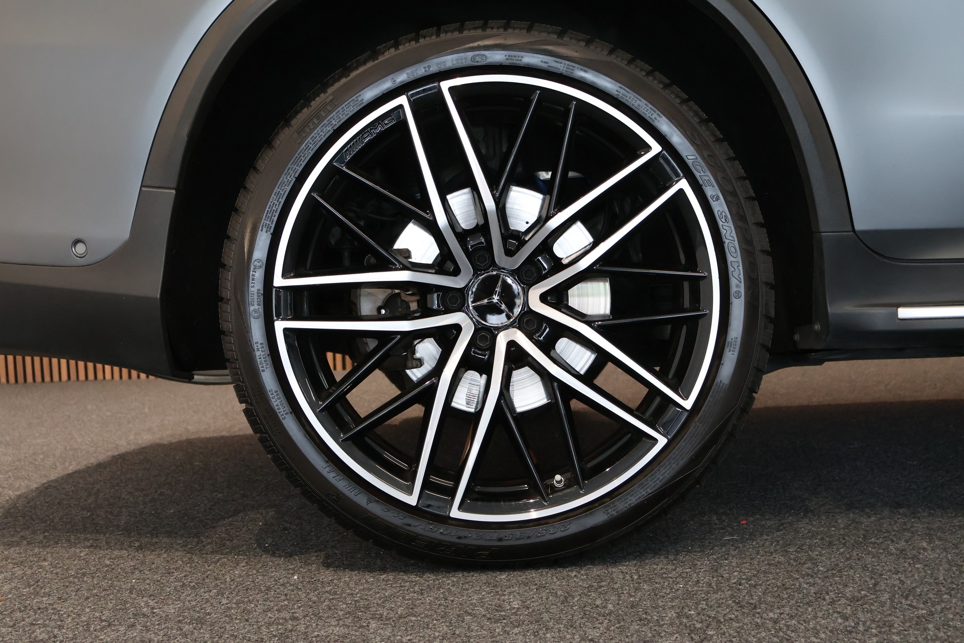 MERCEDES-BENZ GLC 43 AMG 4Matic 9G-Tronic-image-30