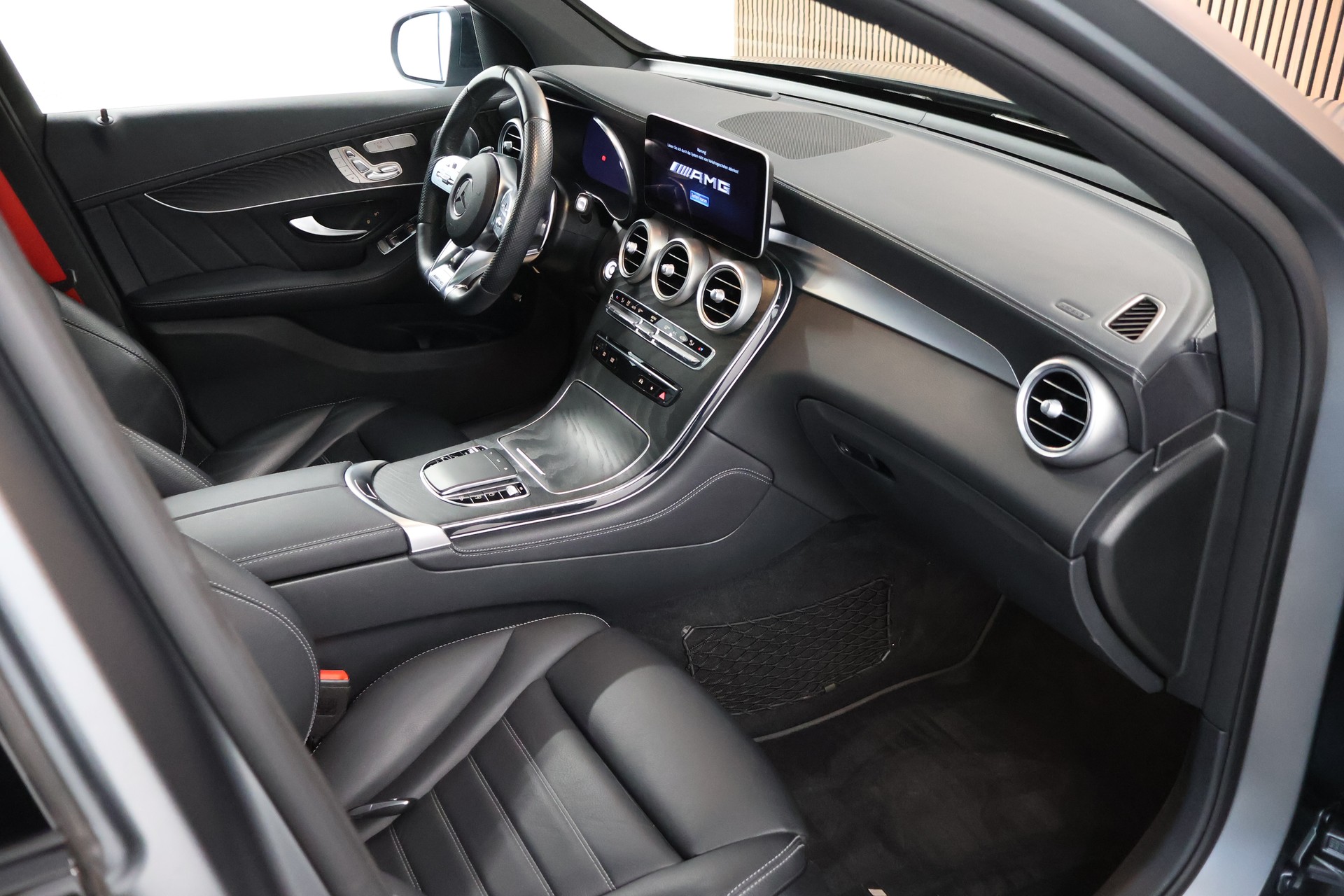 MERCEDES-BENZ GLC 43 AMG 4Matic 9G-Tronic-image-15