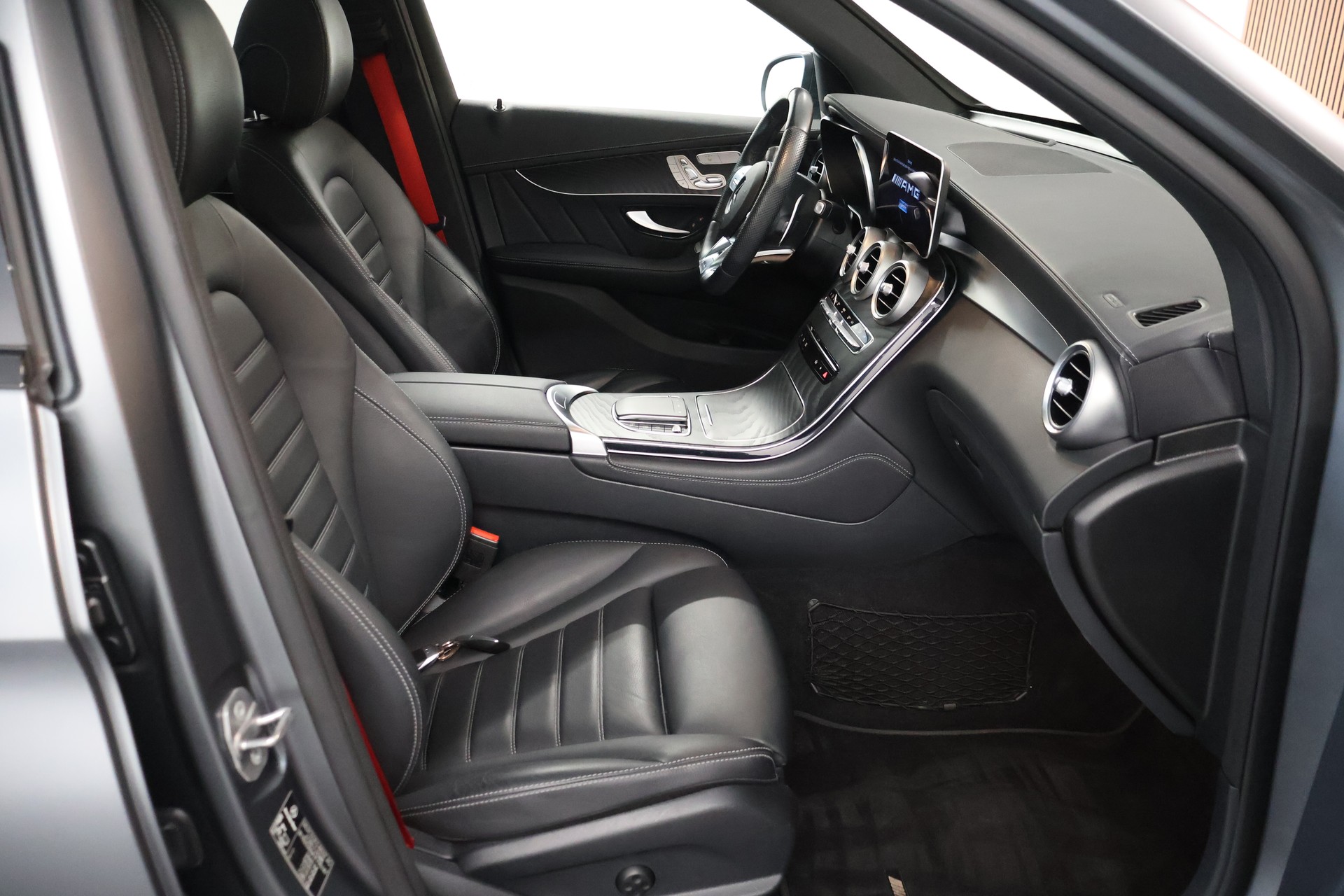 MERCEDES-BENZ GLC 43 AMG 4Matic 9G-Tronic-image-14