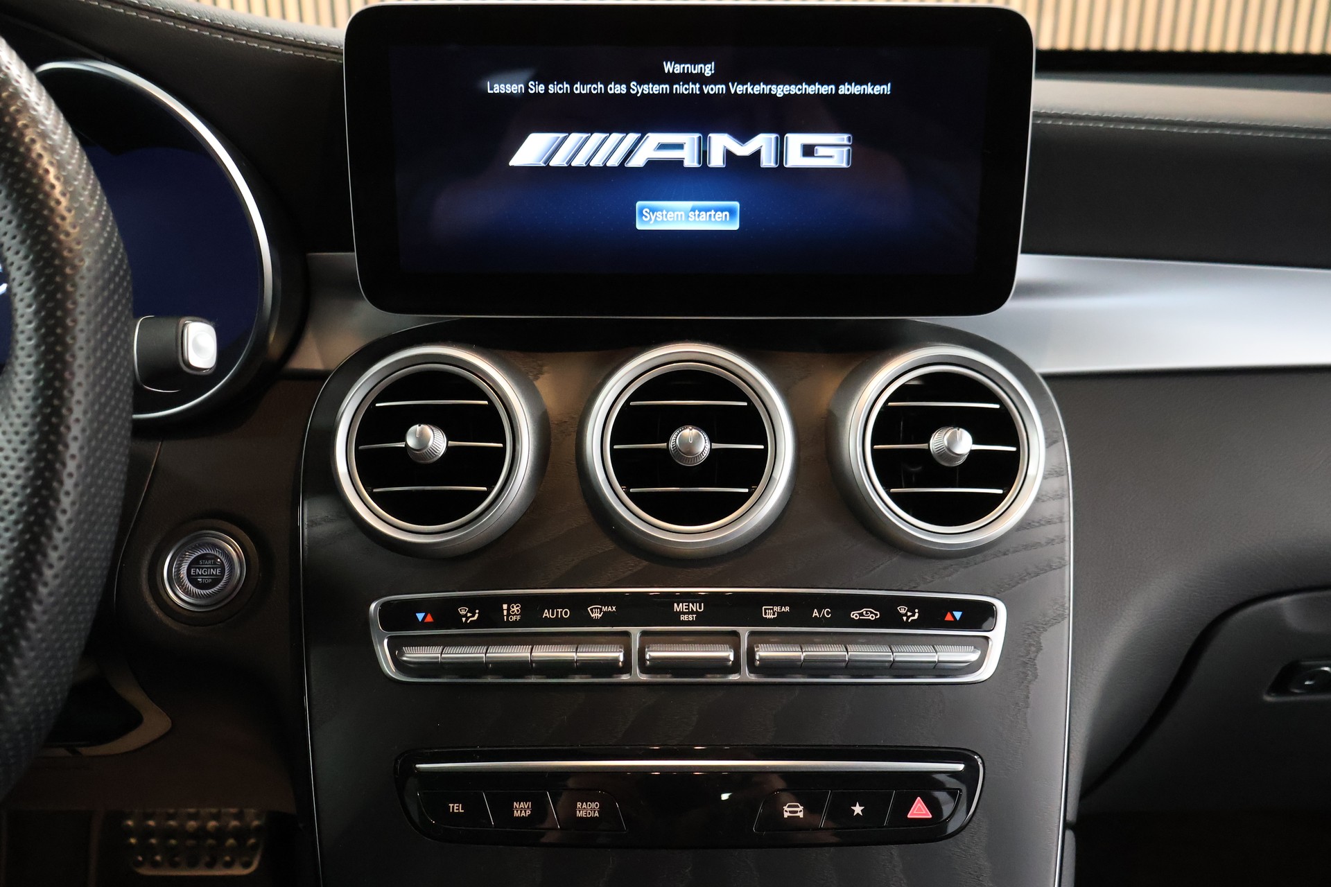 MERCEDES-BENZ GLC 43 AMG 4Matic 9G-Tronic-image-21