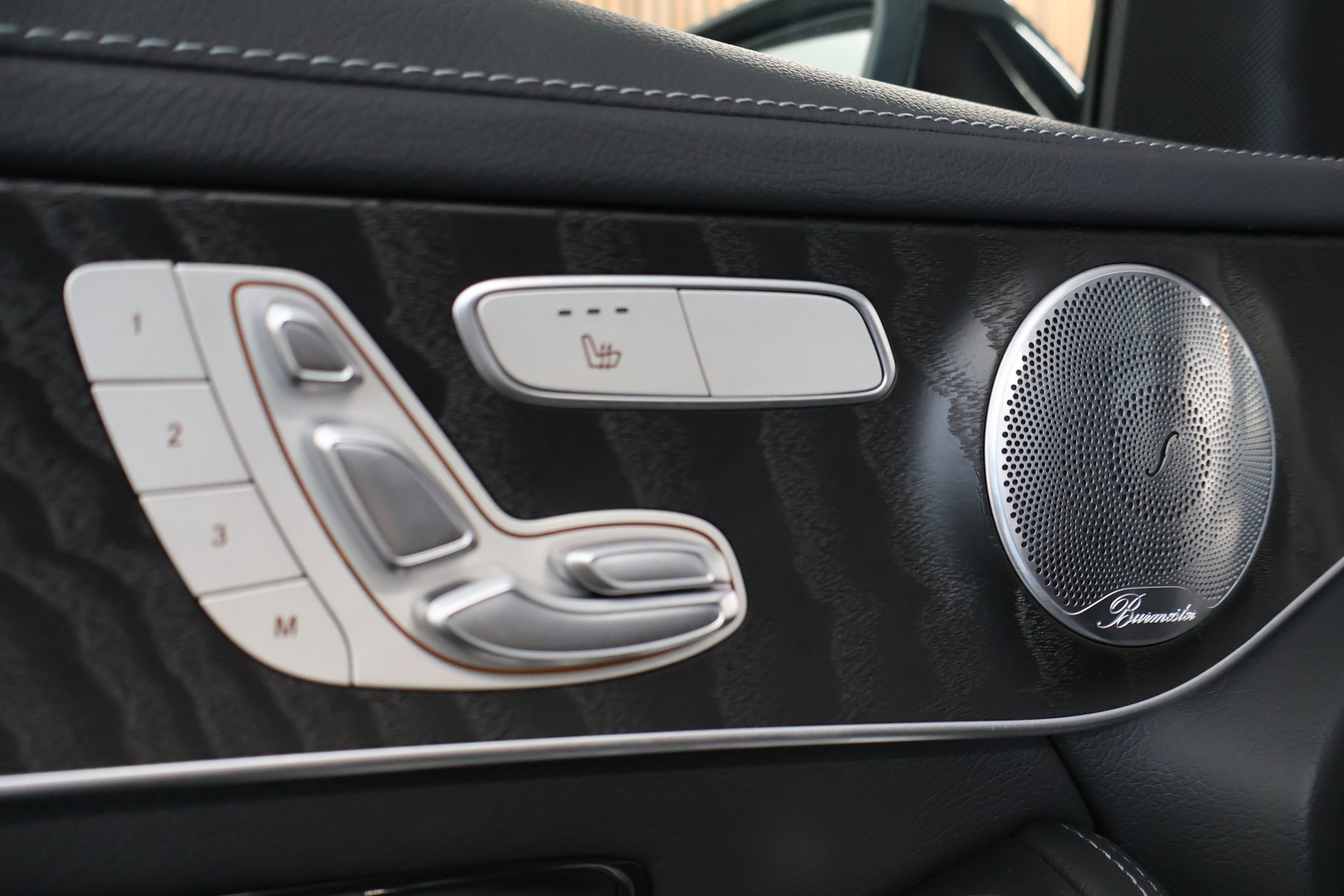 MERCEDES-BENZ GLC 43 AMG 4Matic 9G-Tronic-image-27