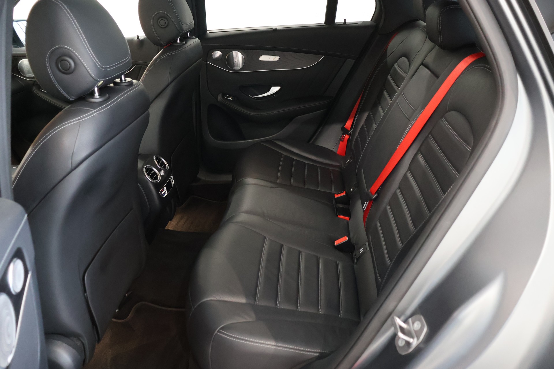 MERCEDES-BENZ GLC 43 AMG 4Matic 9G-Tronic-image-11