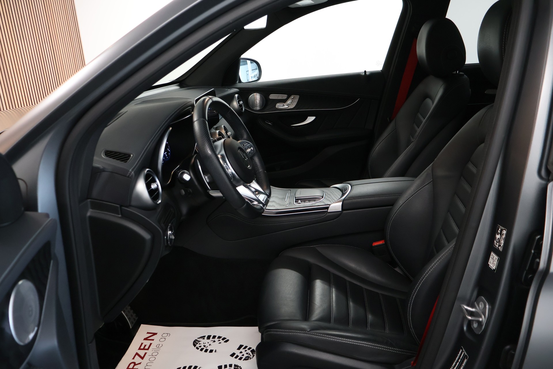 MERCEDES-BENZ GLC 43 AMG 4Matic 9G-Tronic-image-9