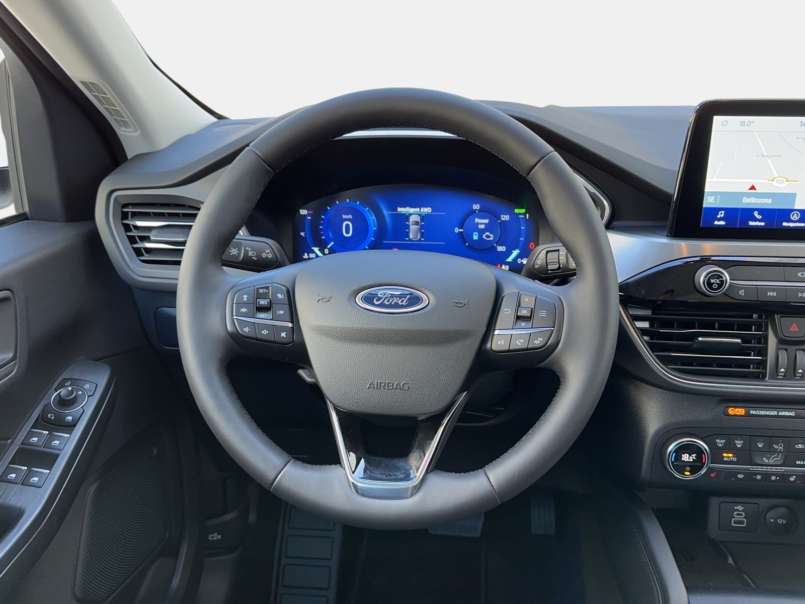FORD Kuga 2.5 FHEV Titanium 4WD-image-9