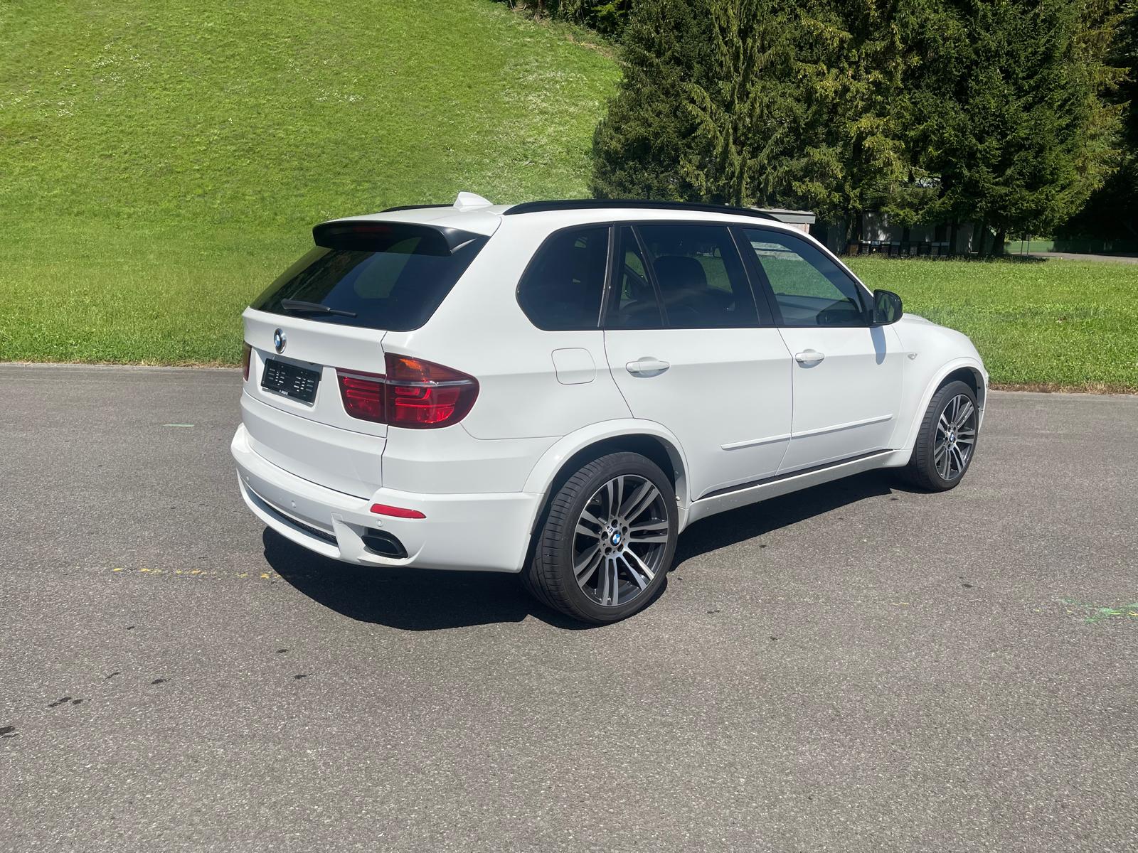BMW X5 xDrive M50d Steptronic-image-7