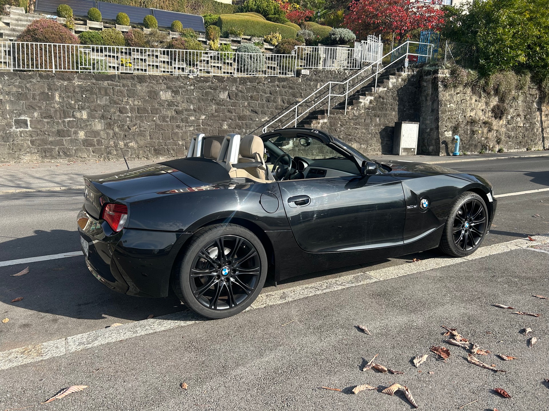 BMW 3.0si Roadster-image-0