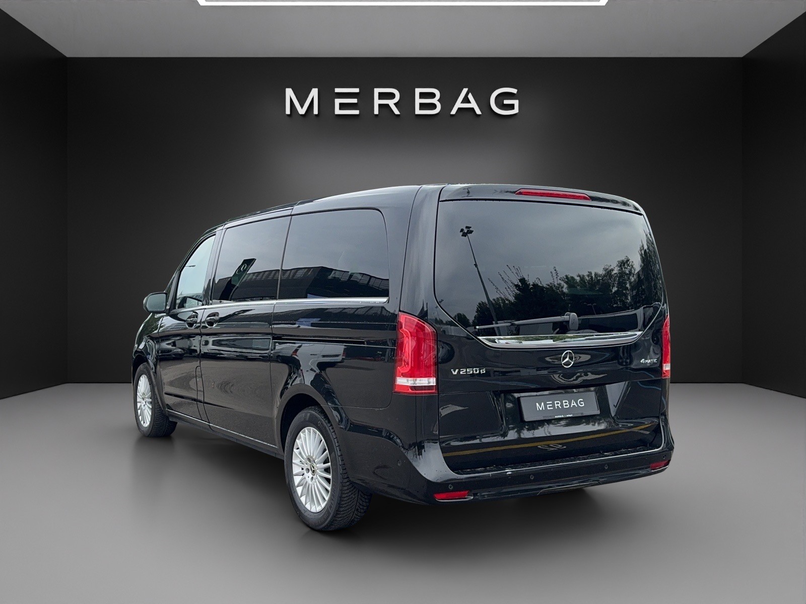 MERCEDES-BENZ V 250 d lang Avantgarde 4Matic G-Tronic-image-3