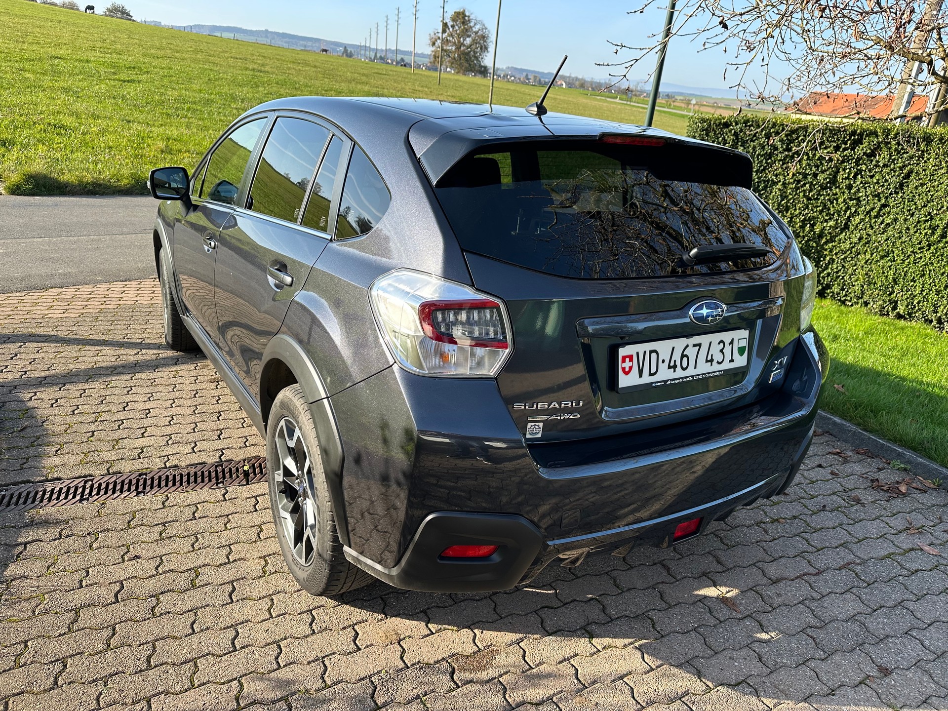 SUBARU XV 2.0D Swiss Two AWD-image-4