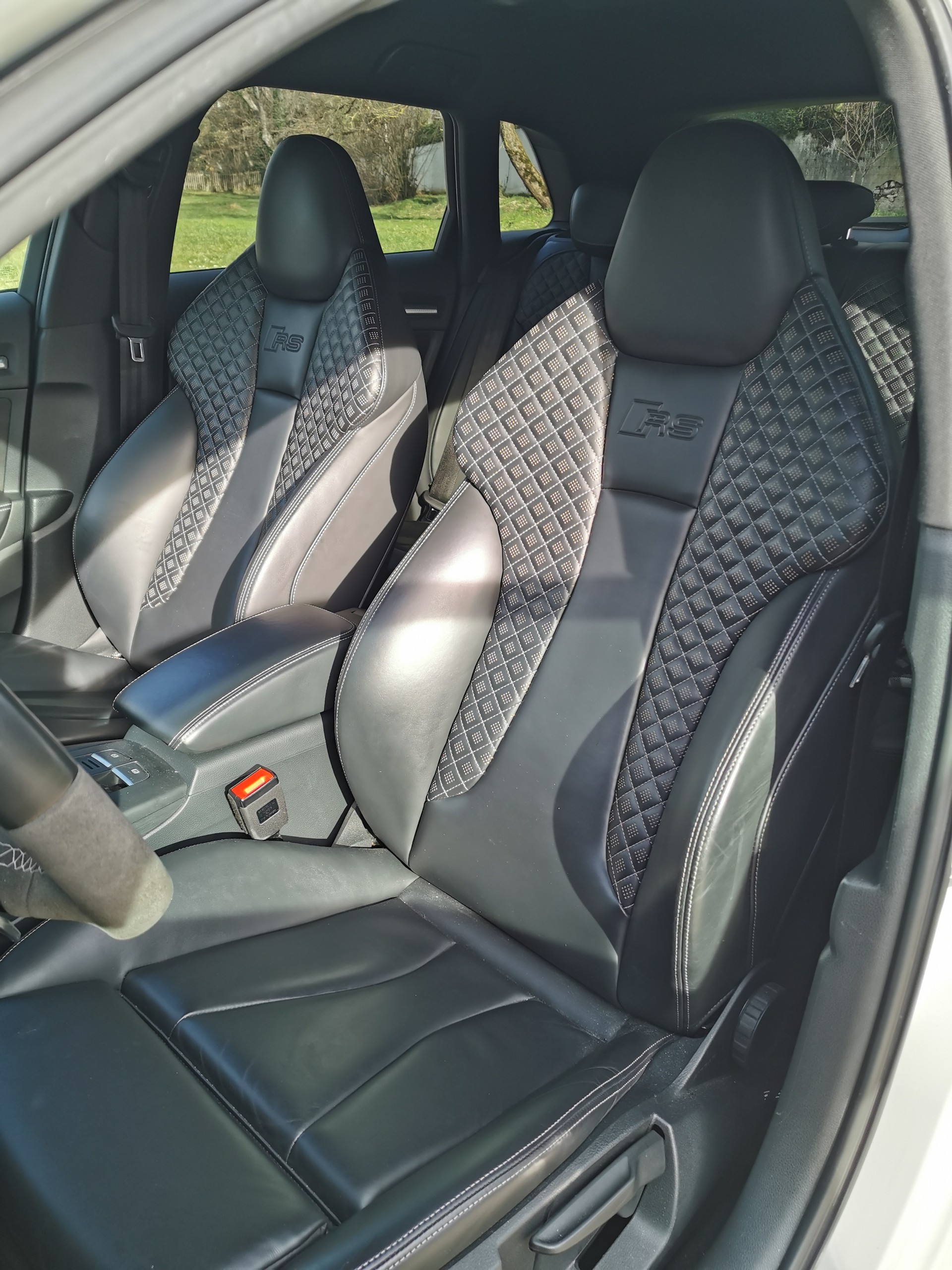 AUDI RS3 Sportback 2.5 TSI quattro-image-4